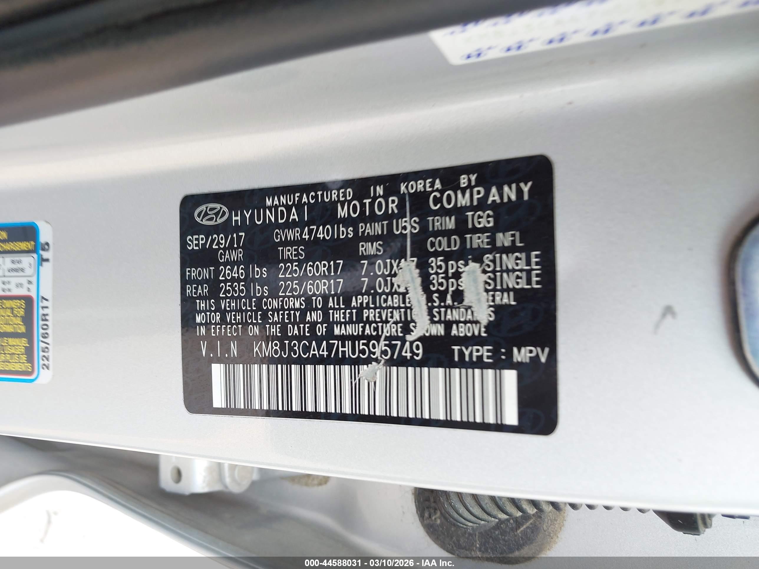 HYUNDAI TUCSON image 9