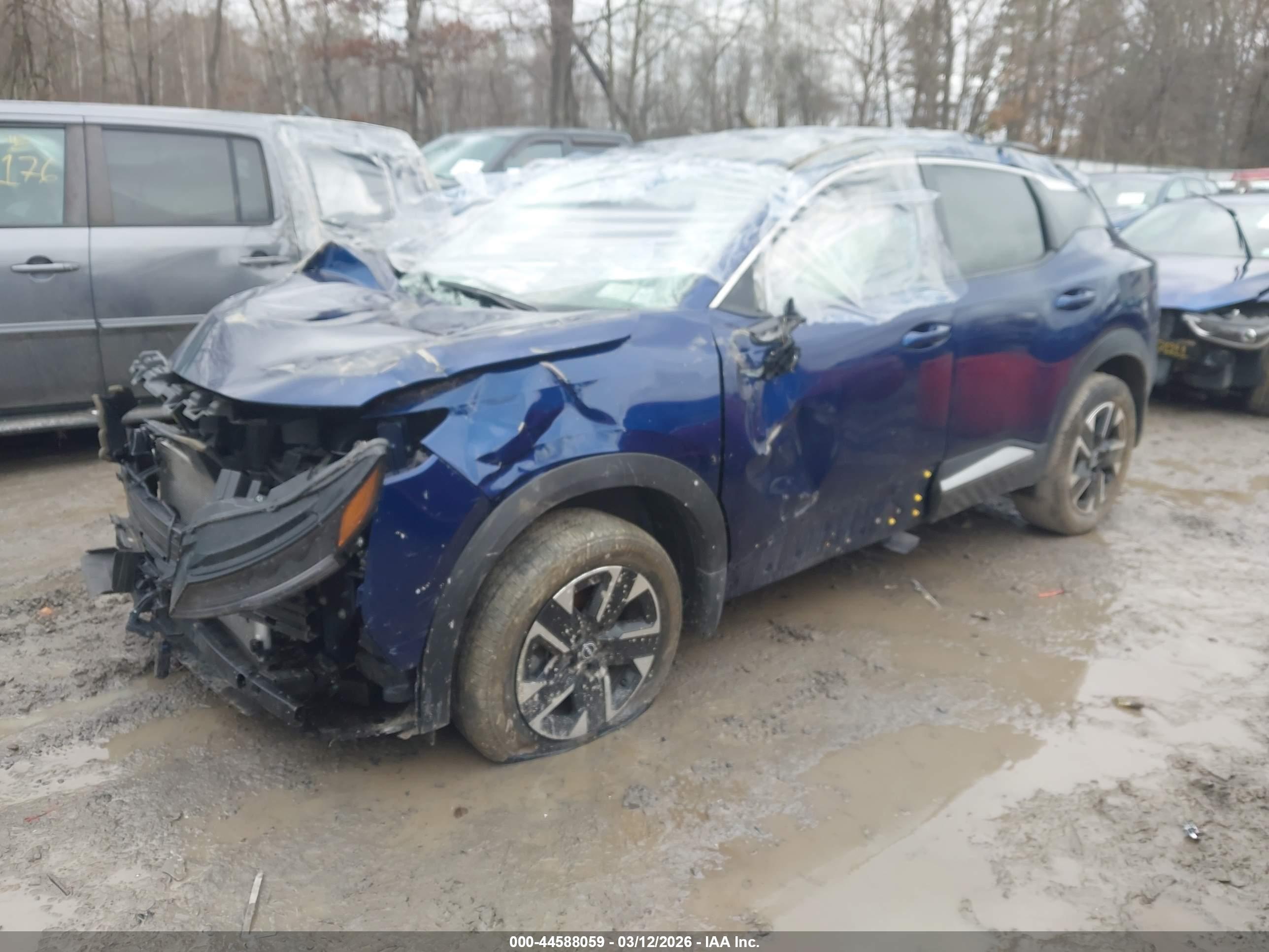 NISSAN KICKS image 2