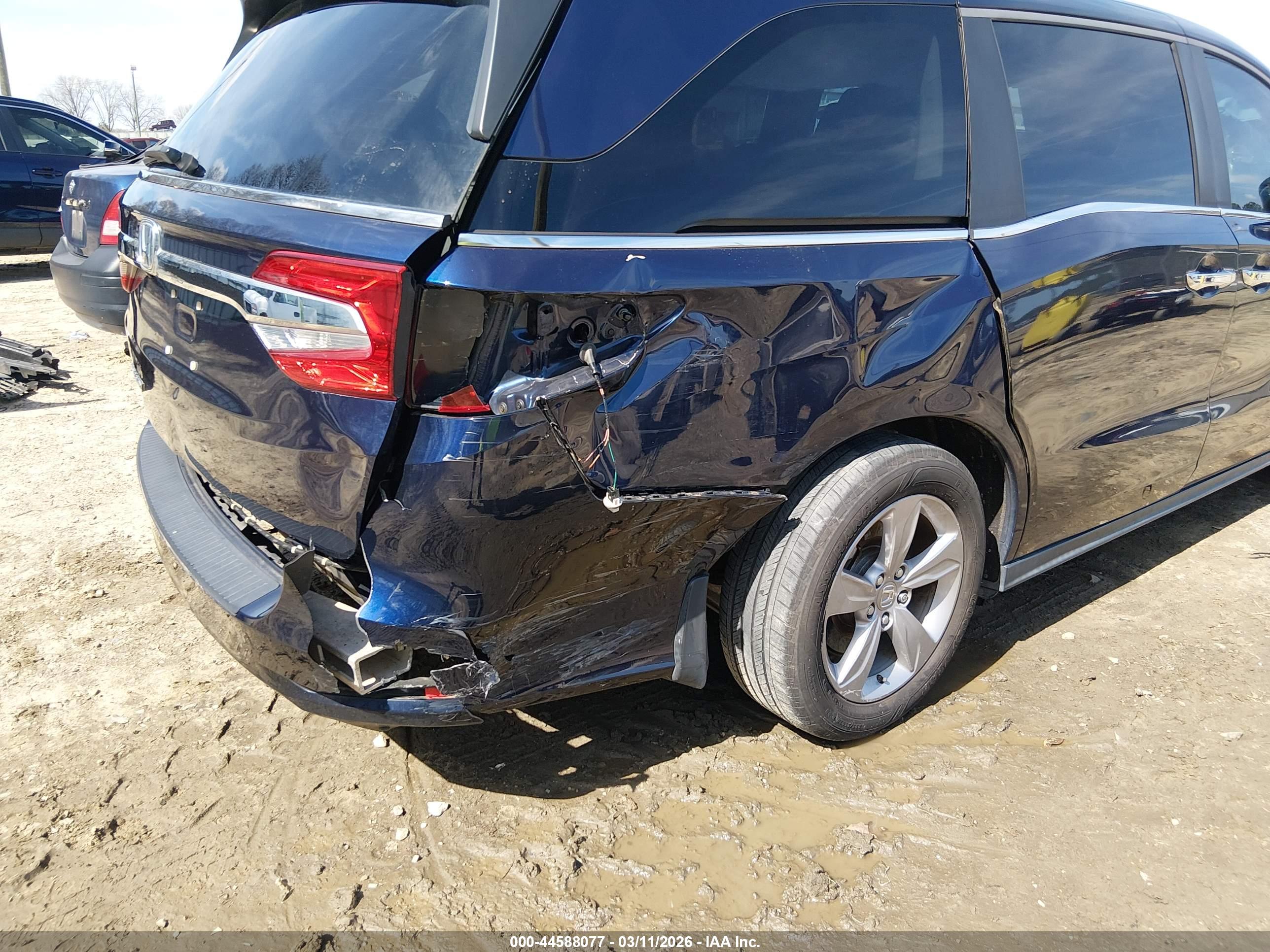 HONDA ODYSSEY image 6