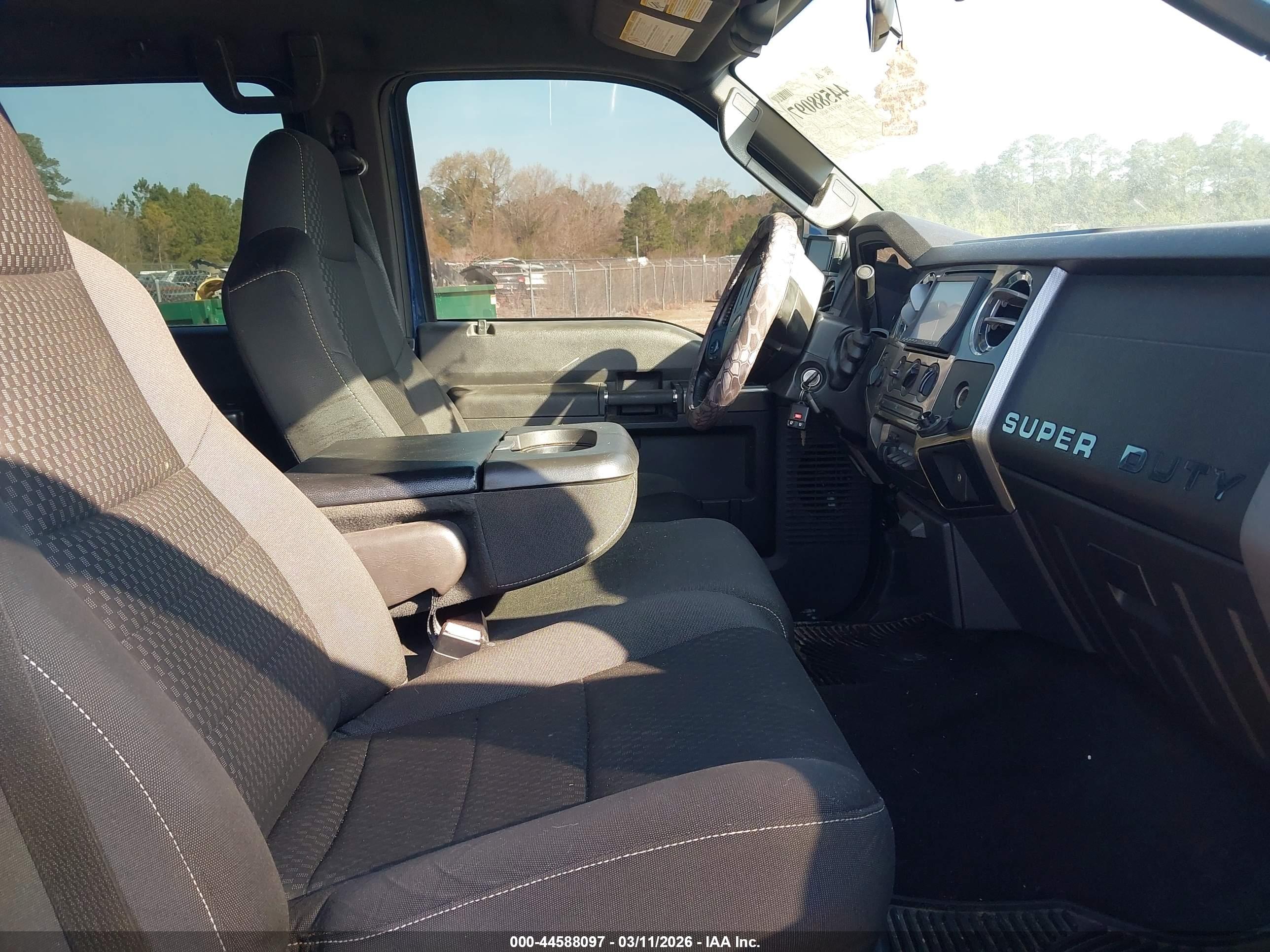 FORD F-250 image 5