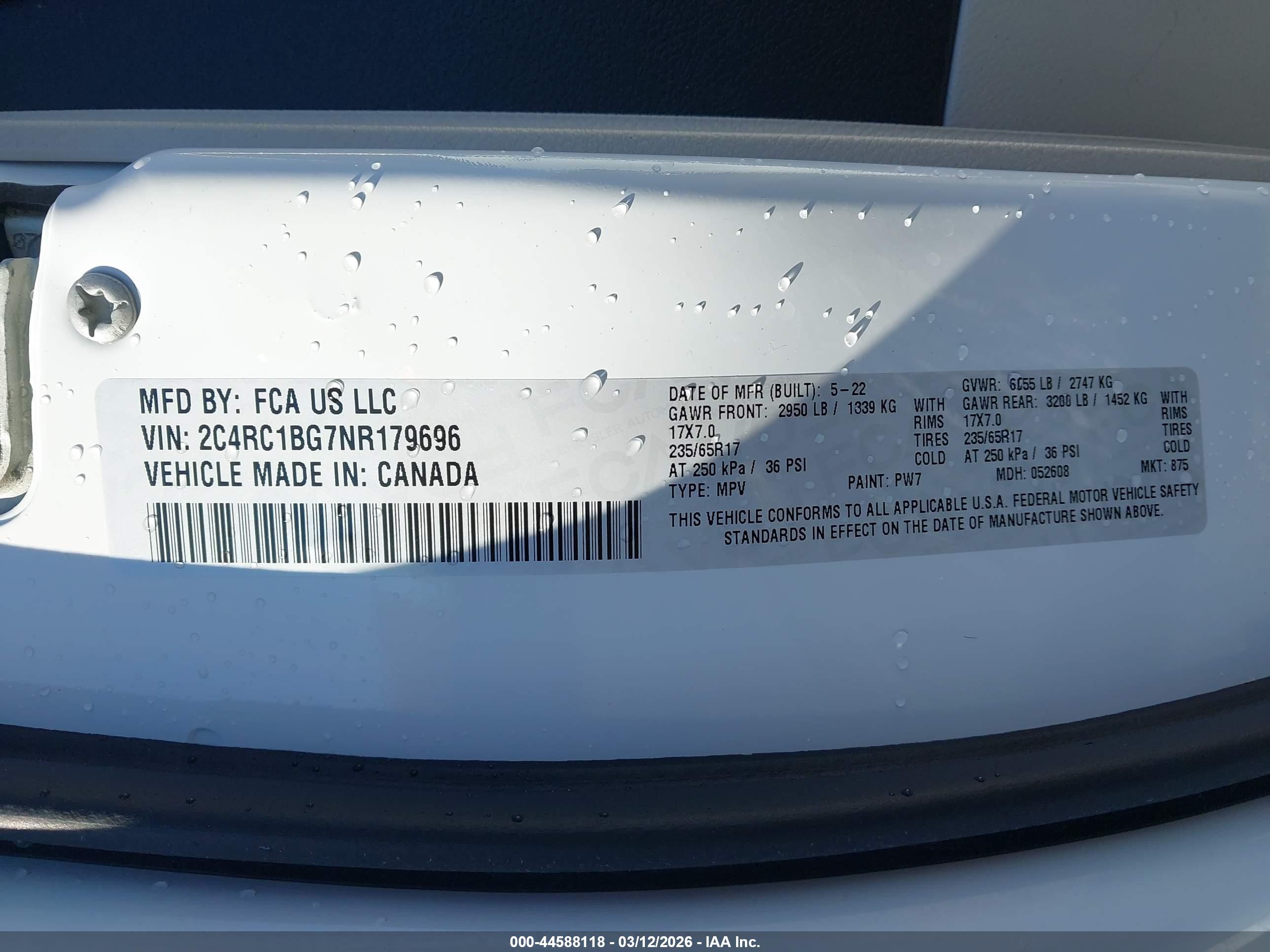 CHRYSLER PACIFICA image 9