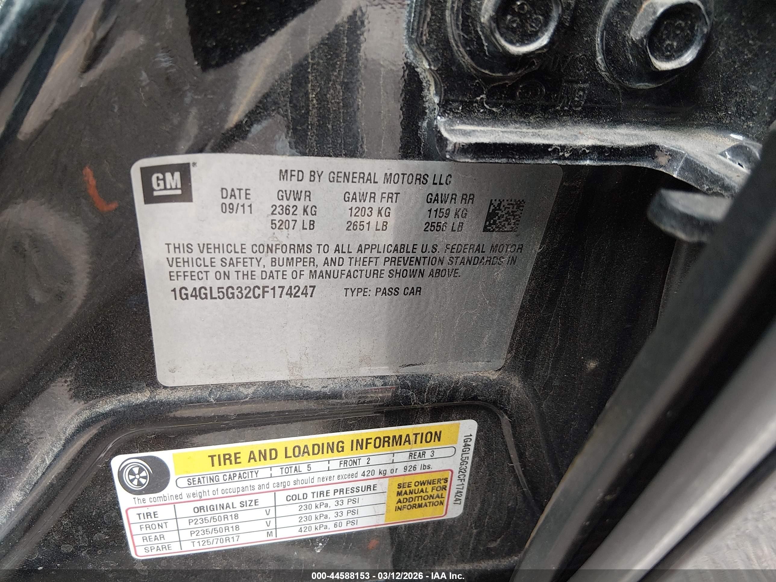 BUICK LACROSSE image 9