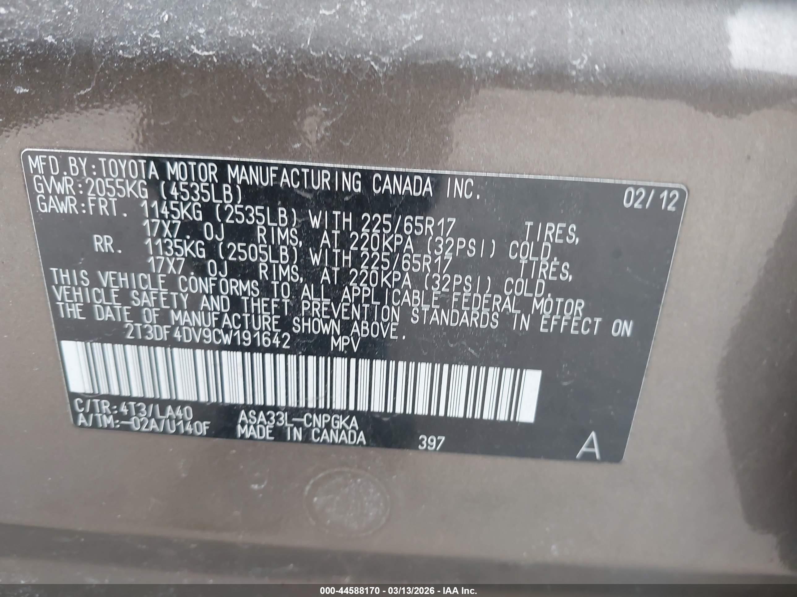 TOYOTA RAV4 image 9