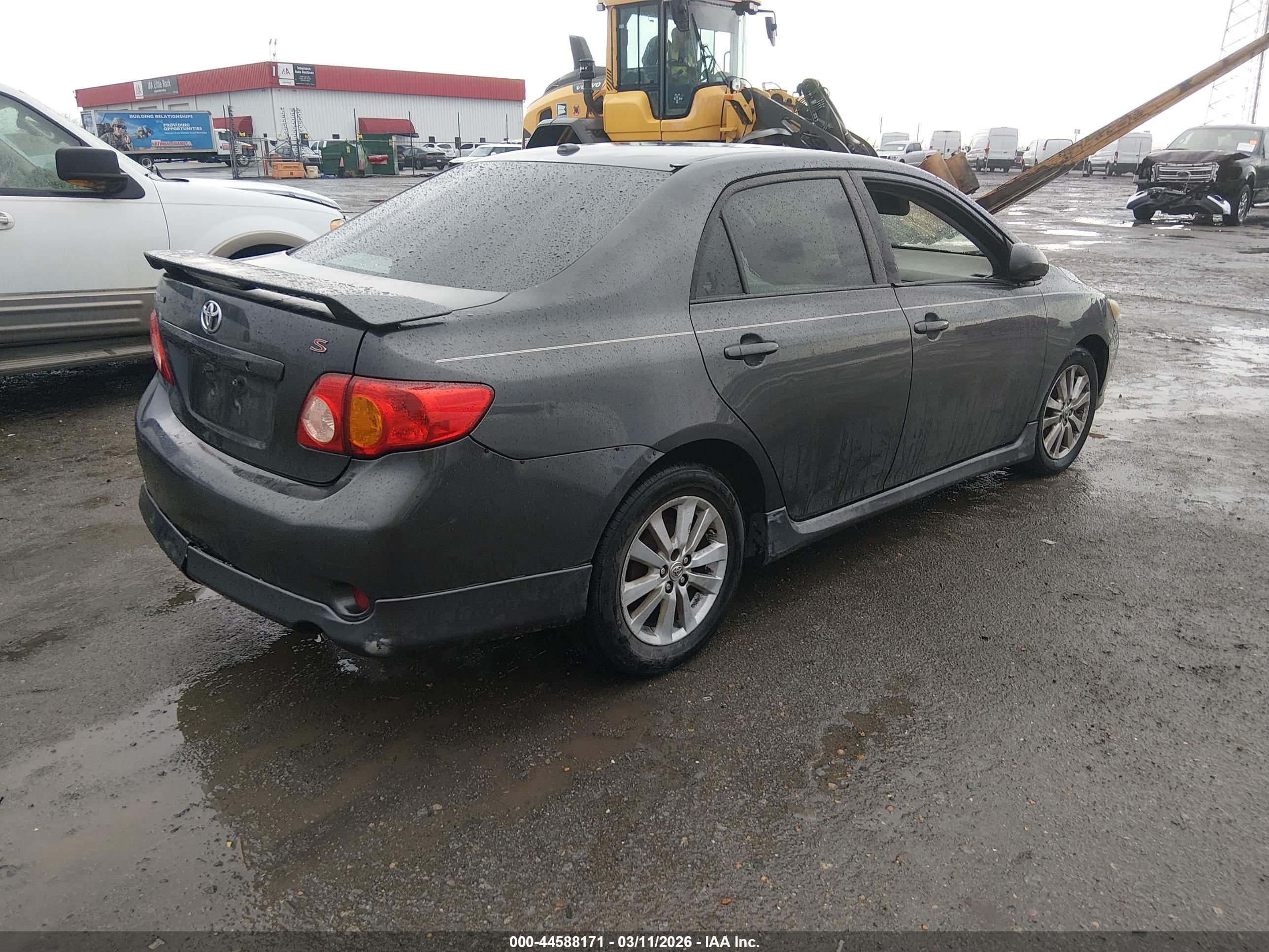 TOYOTA COROLLA image 4