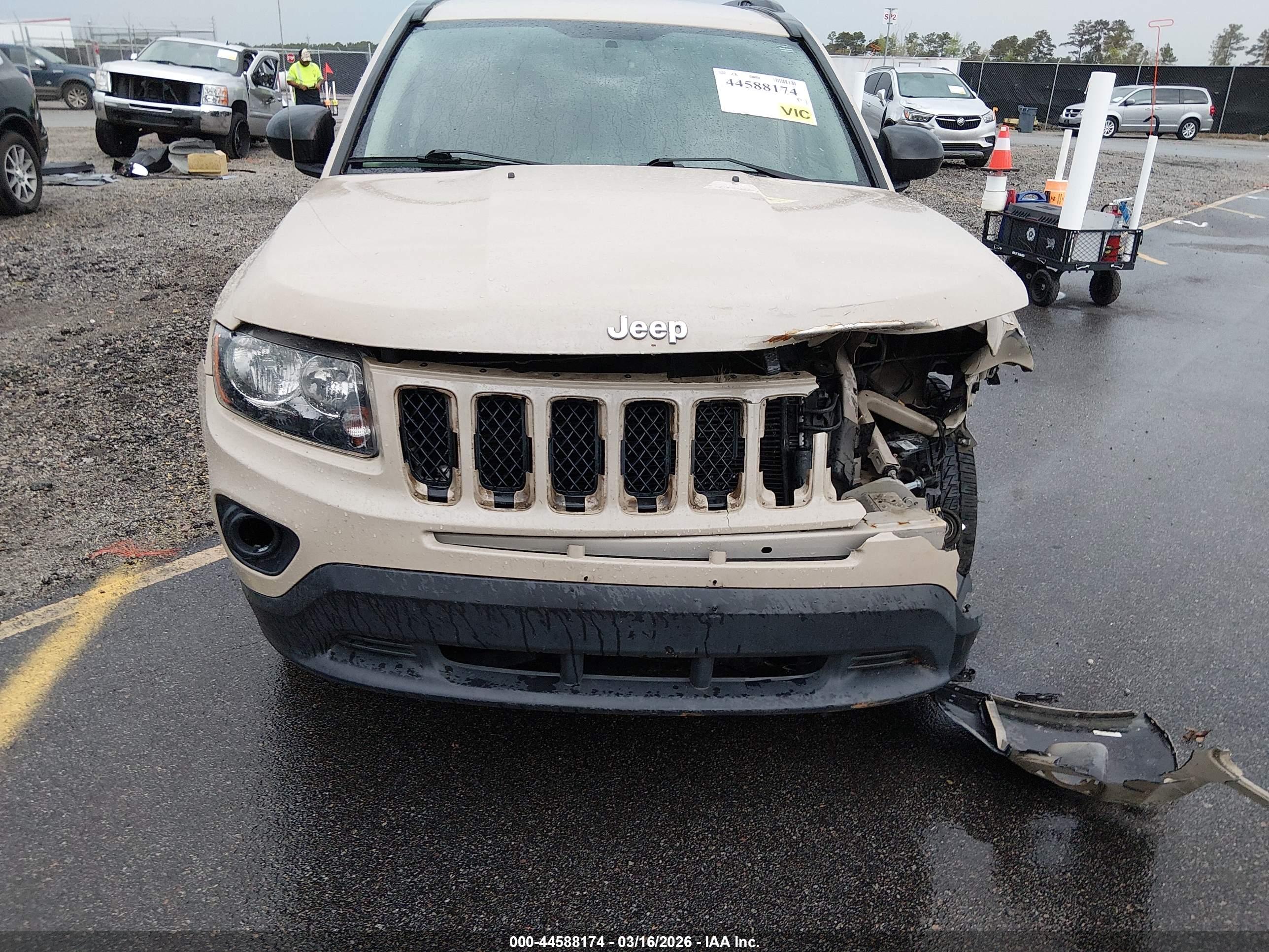 JEEP COMPASS image 6