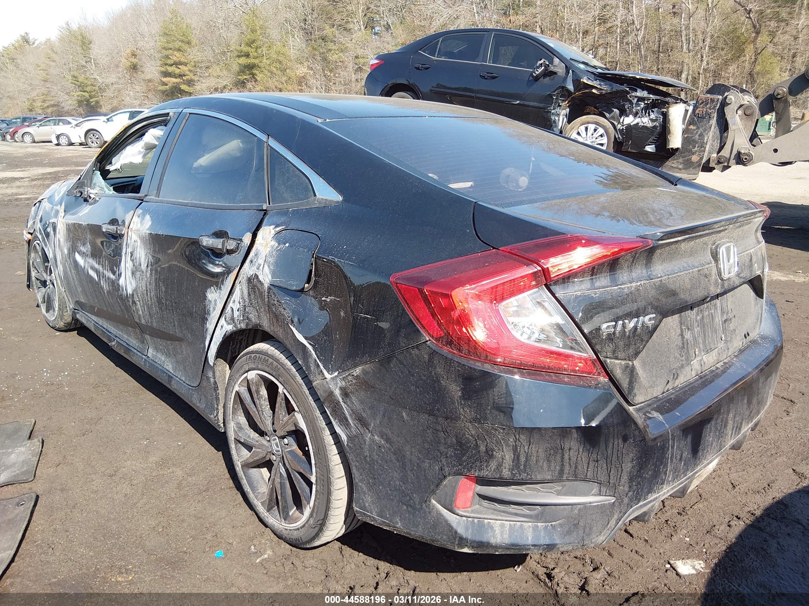HONDA CIVIC image 3