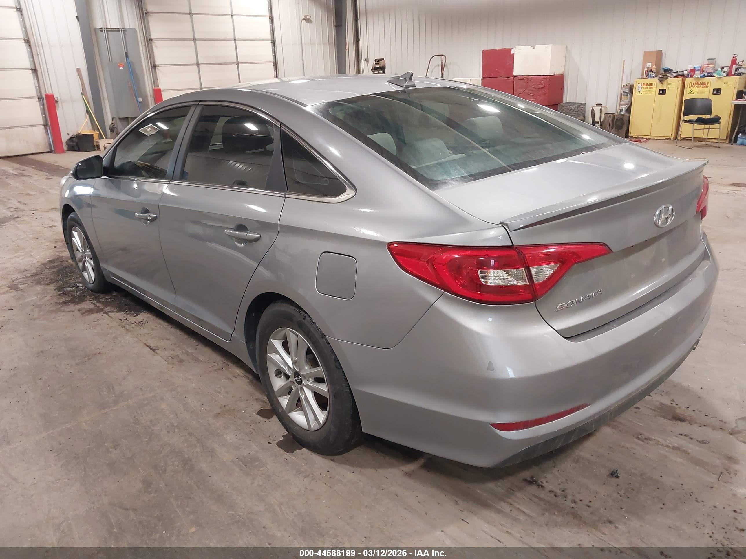 HYUNDAI SONATA image 3