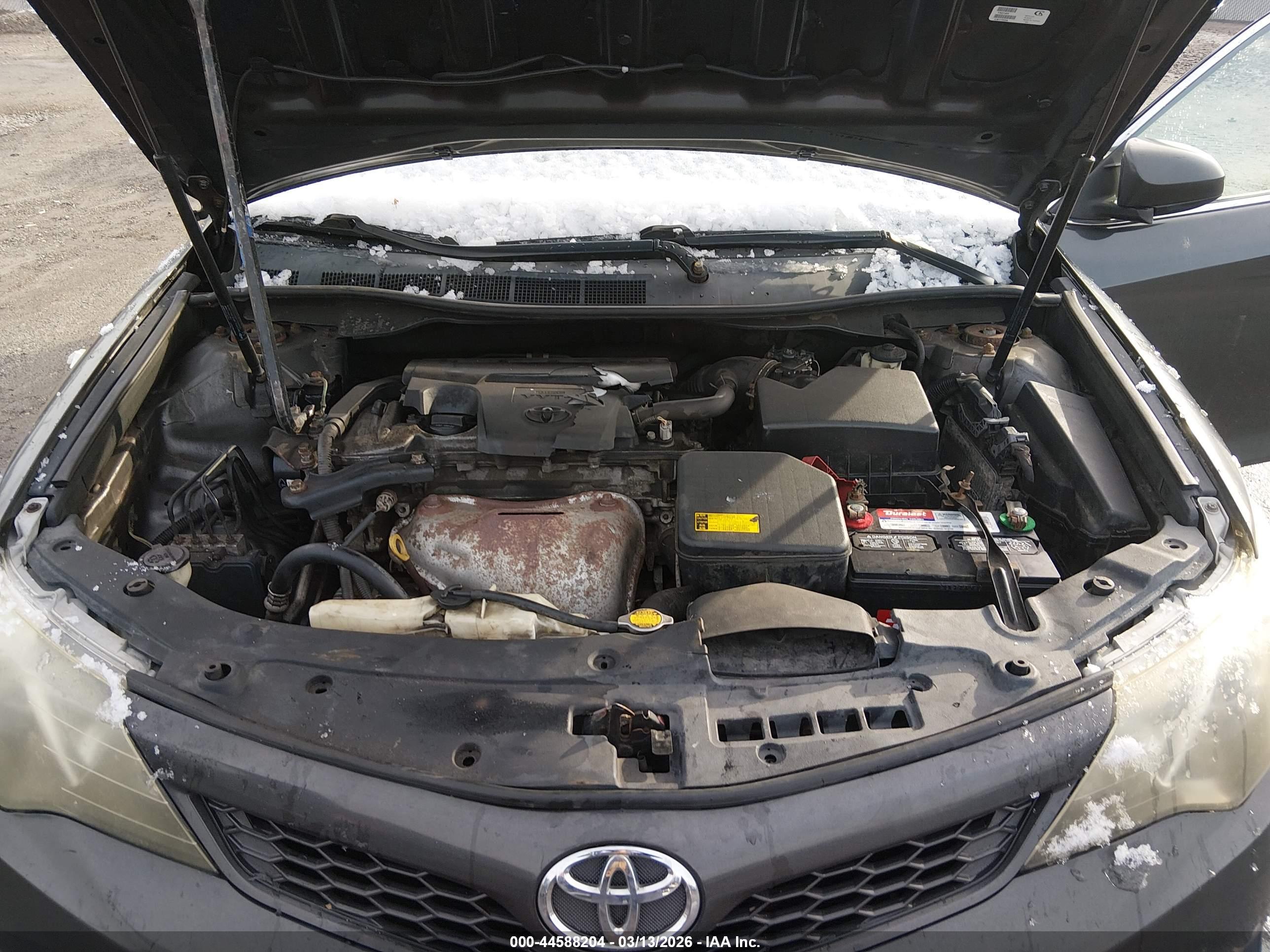TOYOTA CAMRY image 10