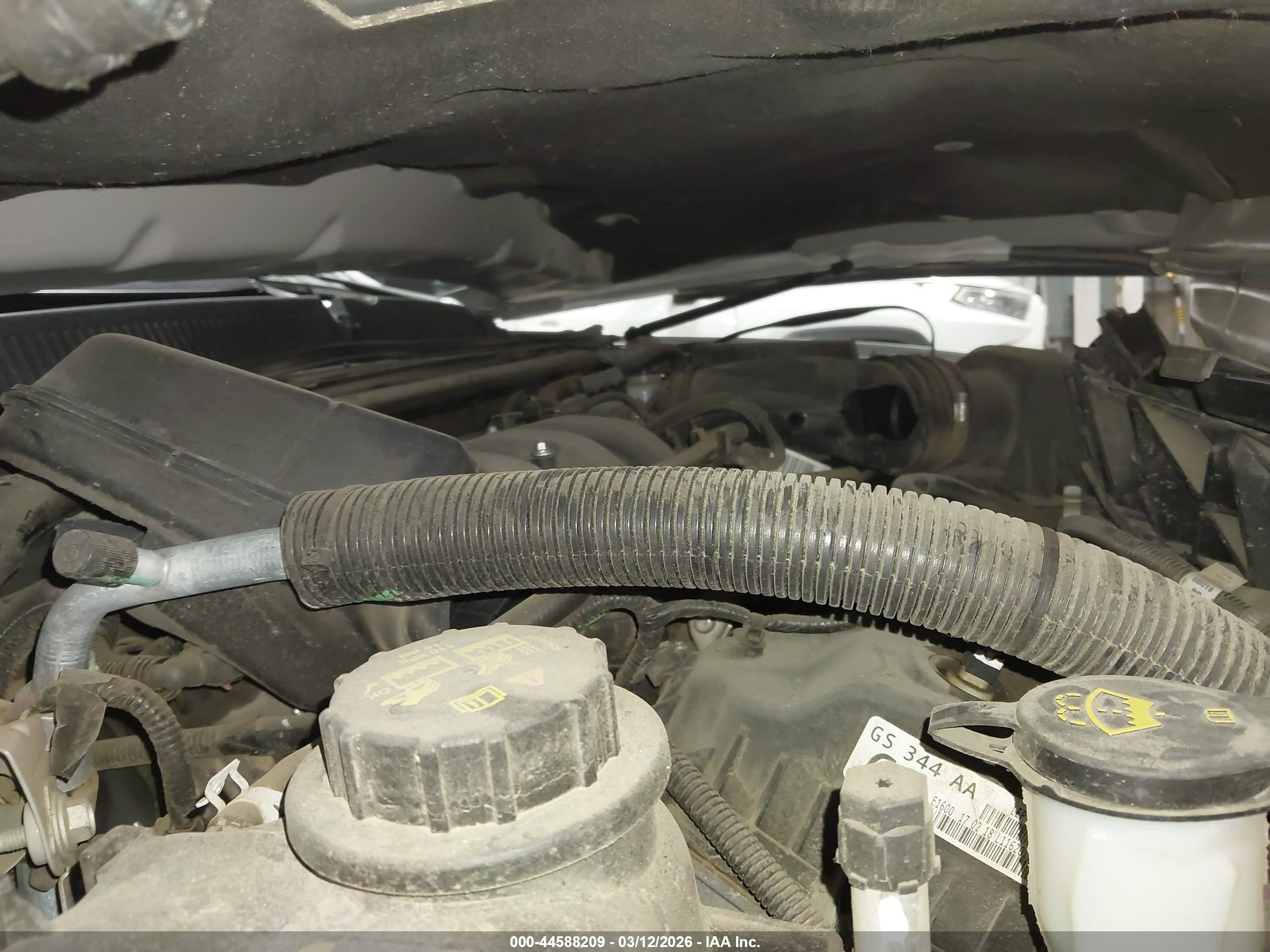 FORD TAURUS image 10