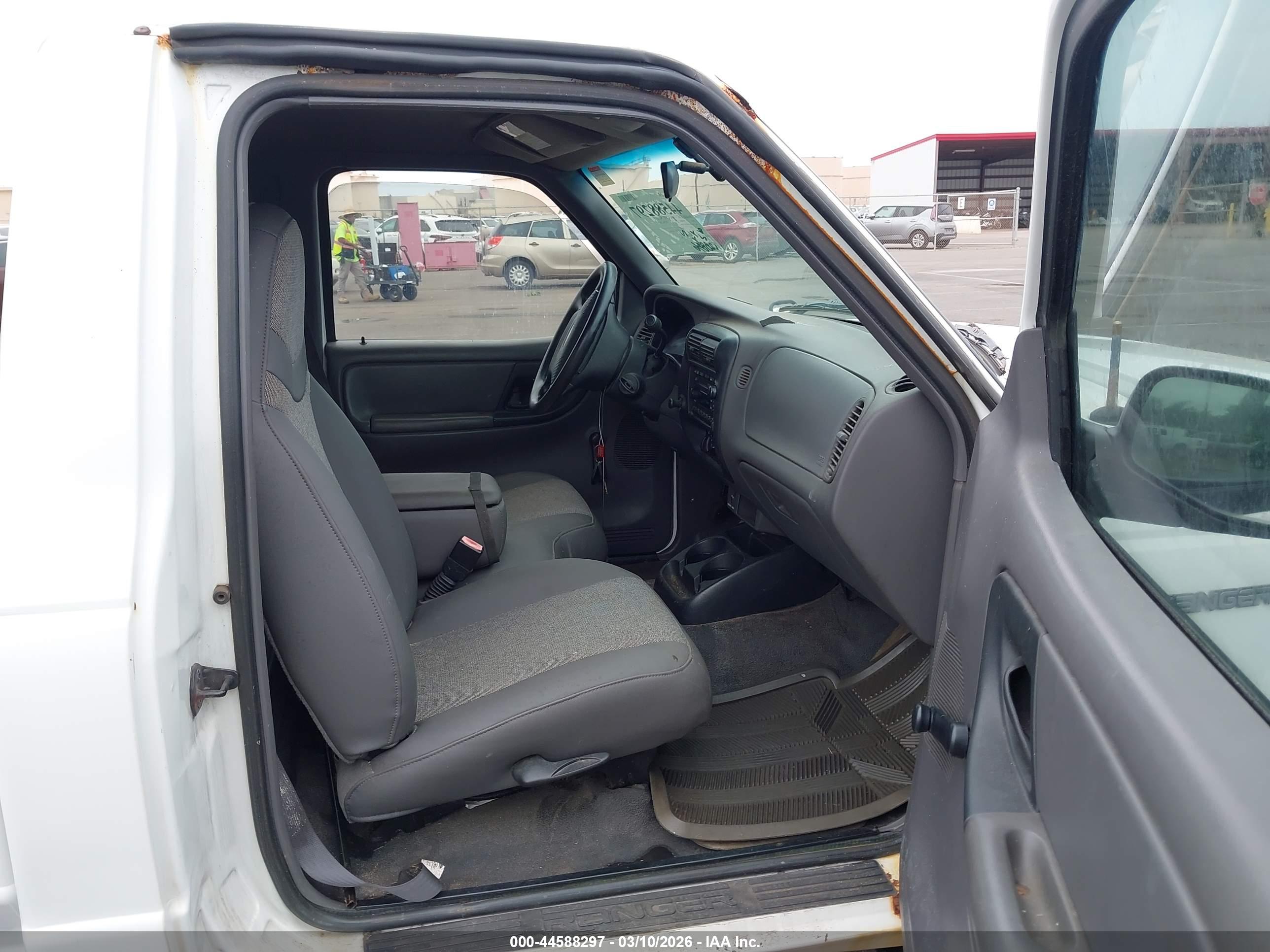 FORD RANGER image 5