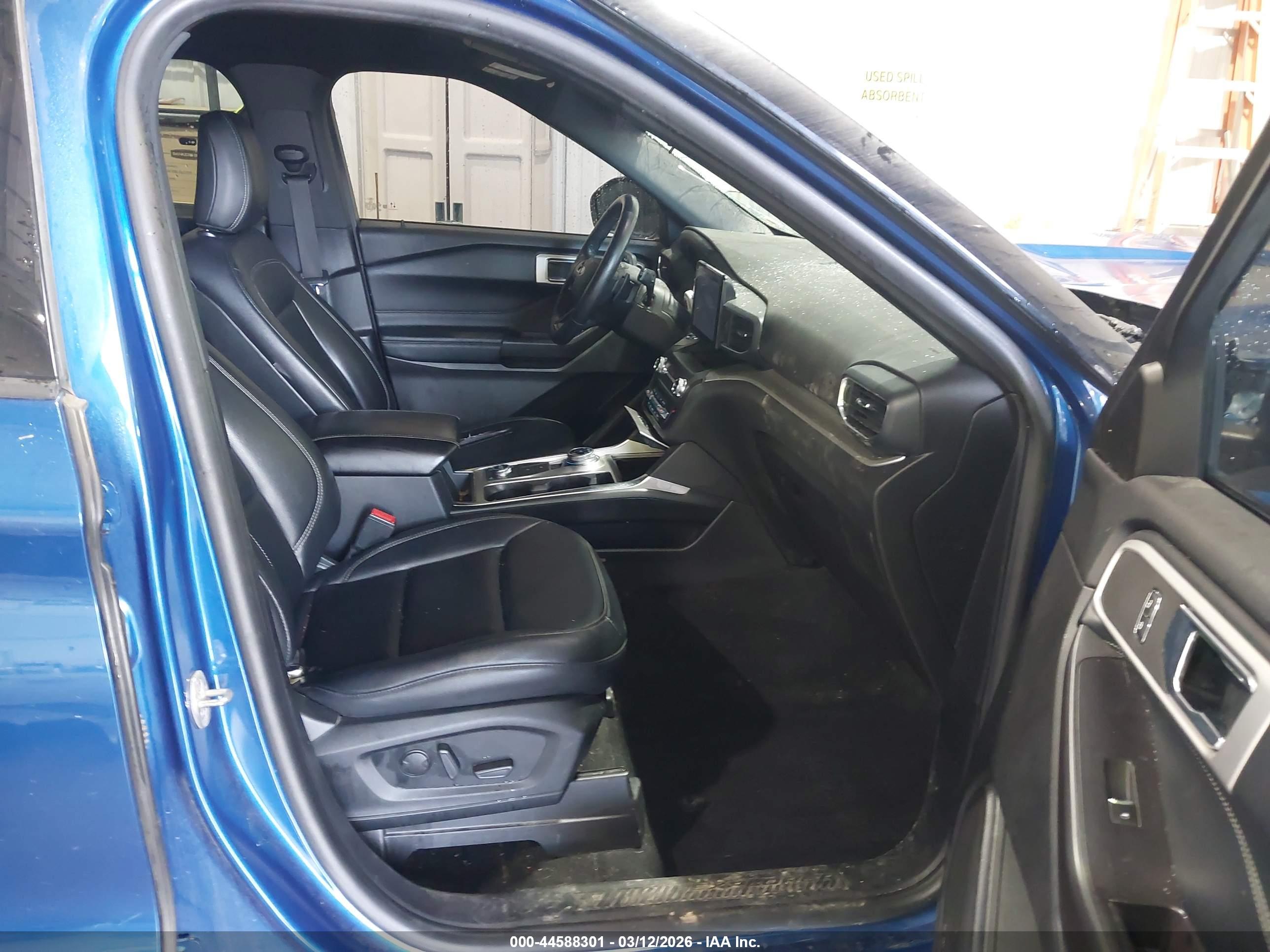 FORD EXPLORER image 5