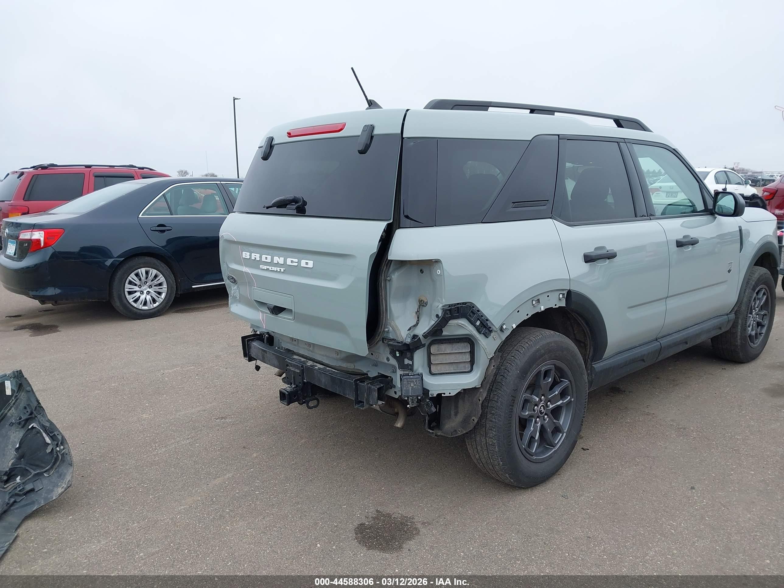 FORD BRONCO image 6