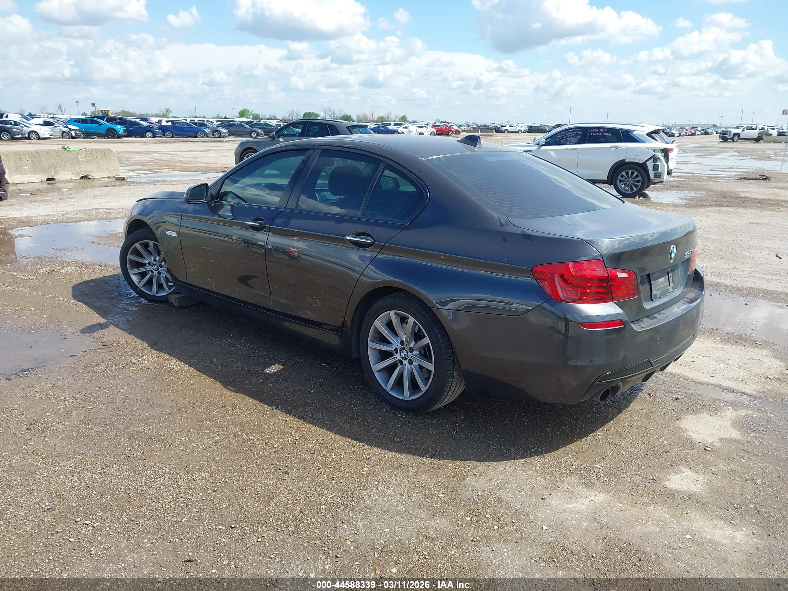 BMW 535I image 3