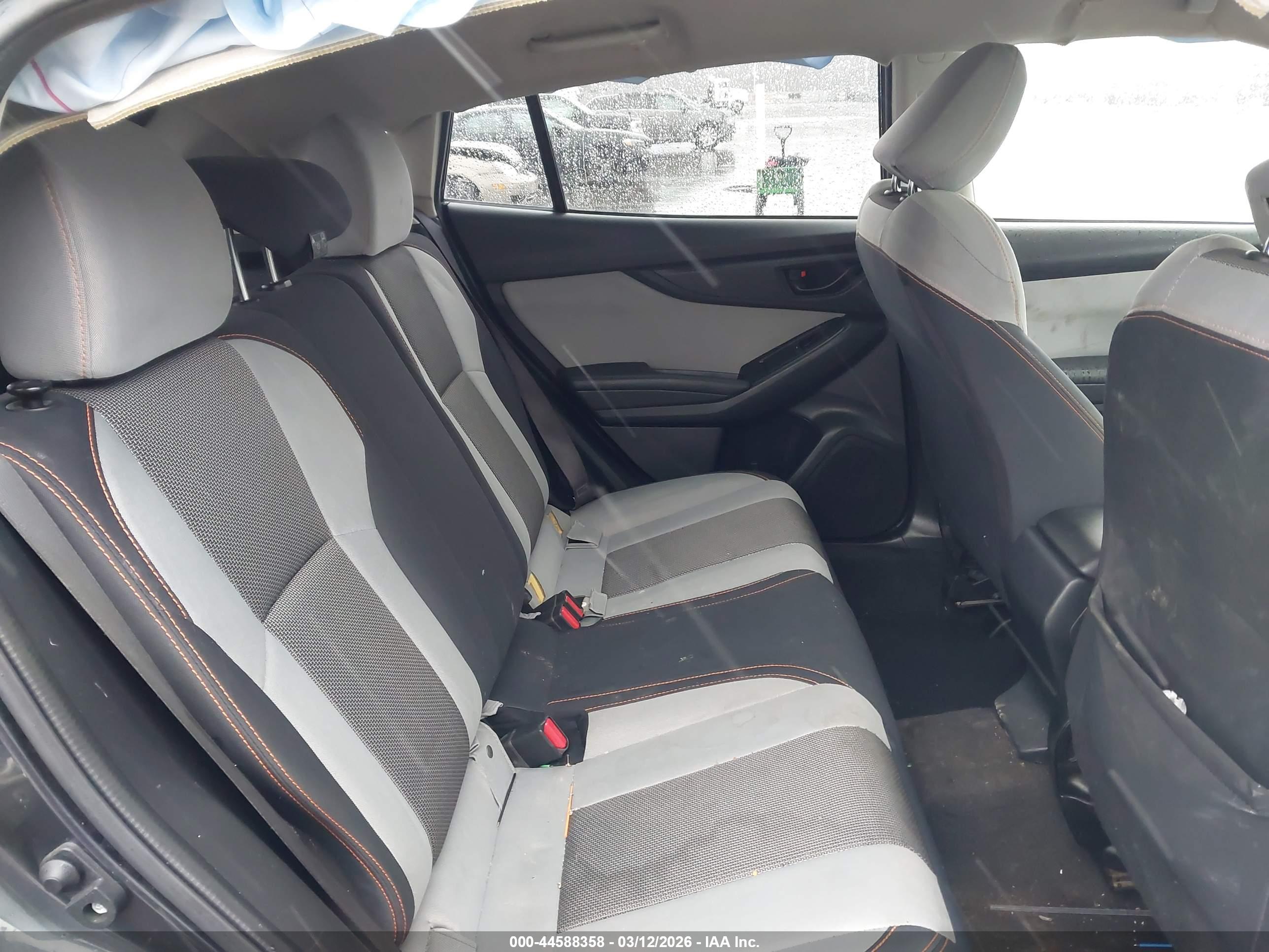 SUBARU CROSSTREK image 8