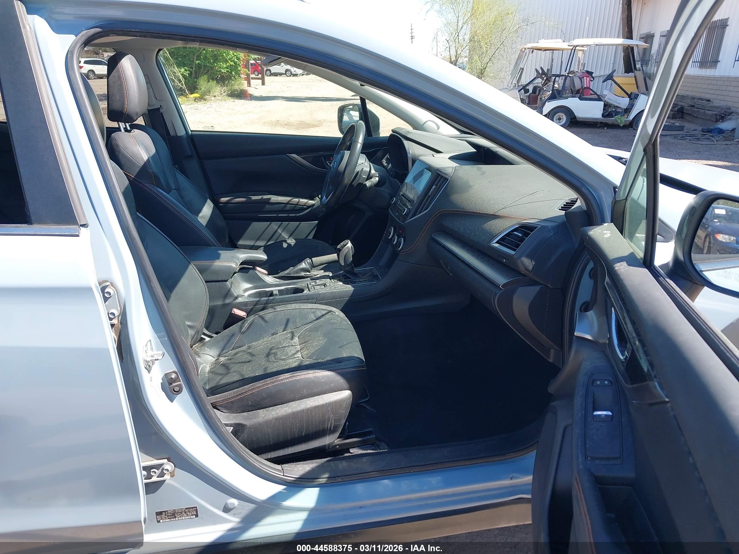 SUBARU CROSSTREK image 5