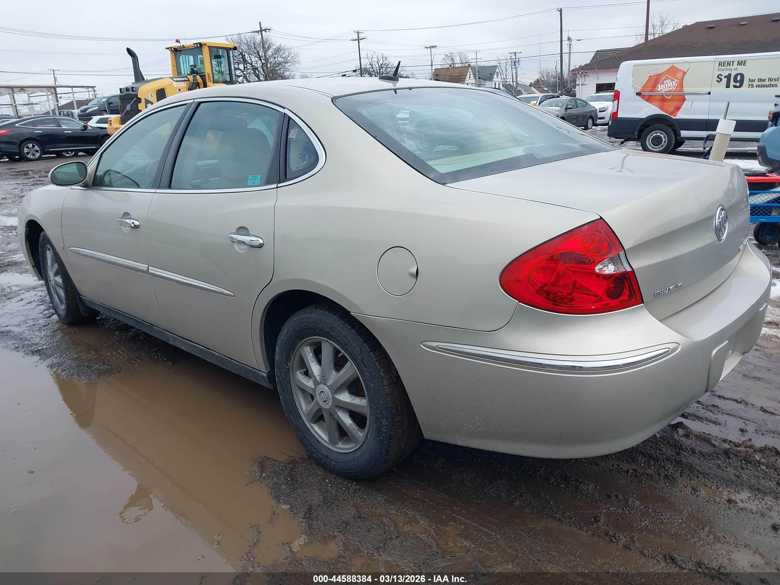BUICK LACROSSE image 3