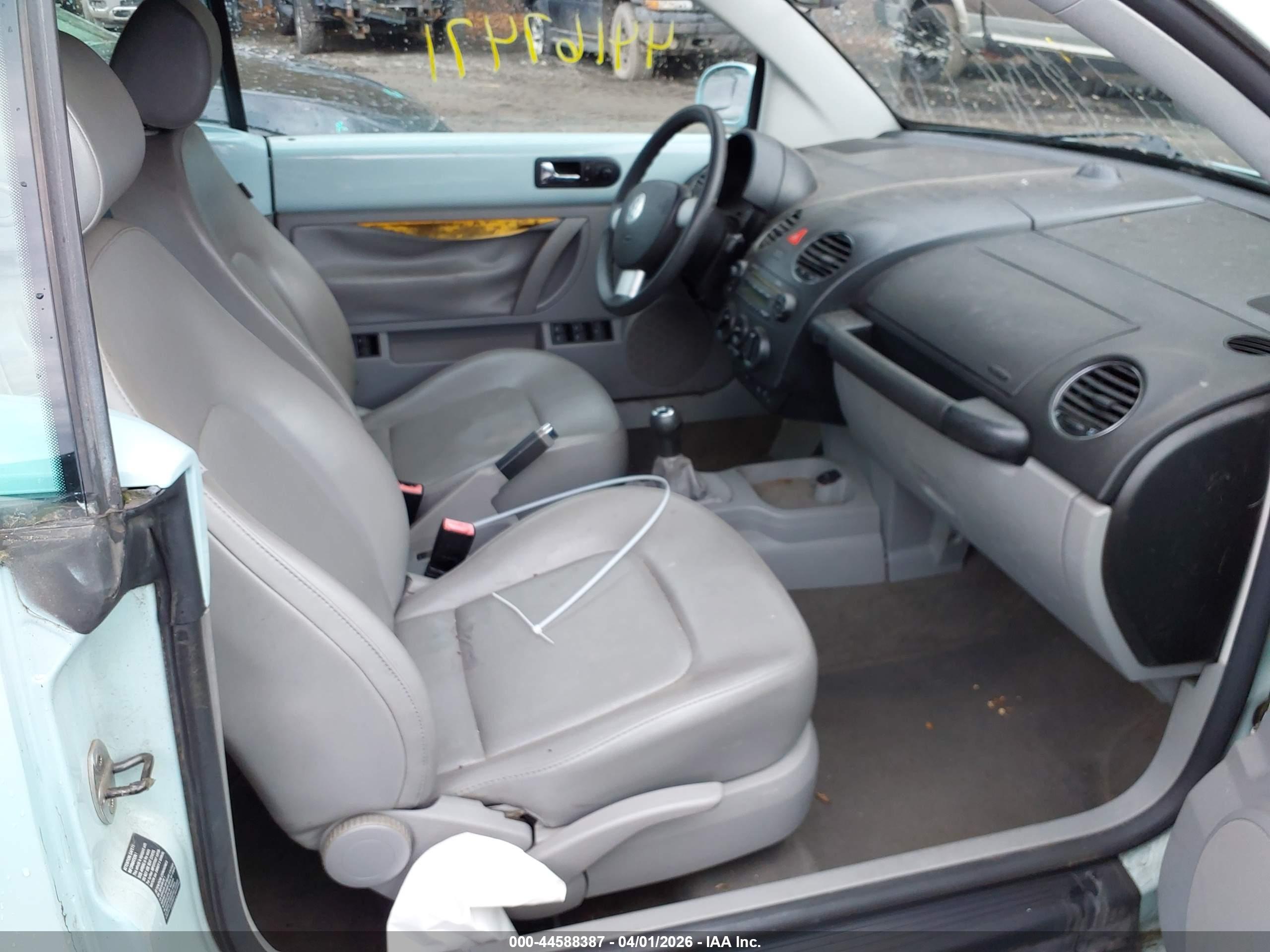 VOLKSWAGEN NEW image 5