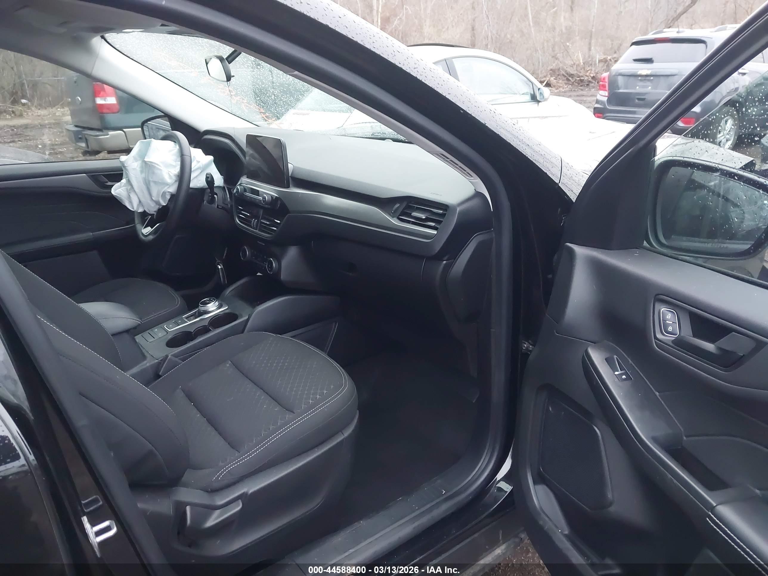 FORD ESCAPE image 5