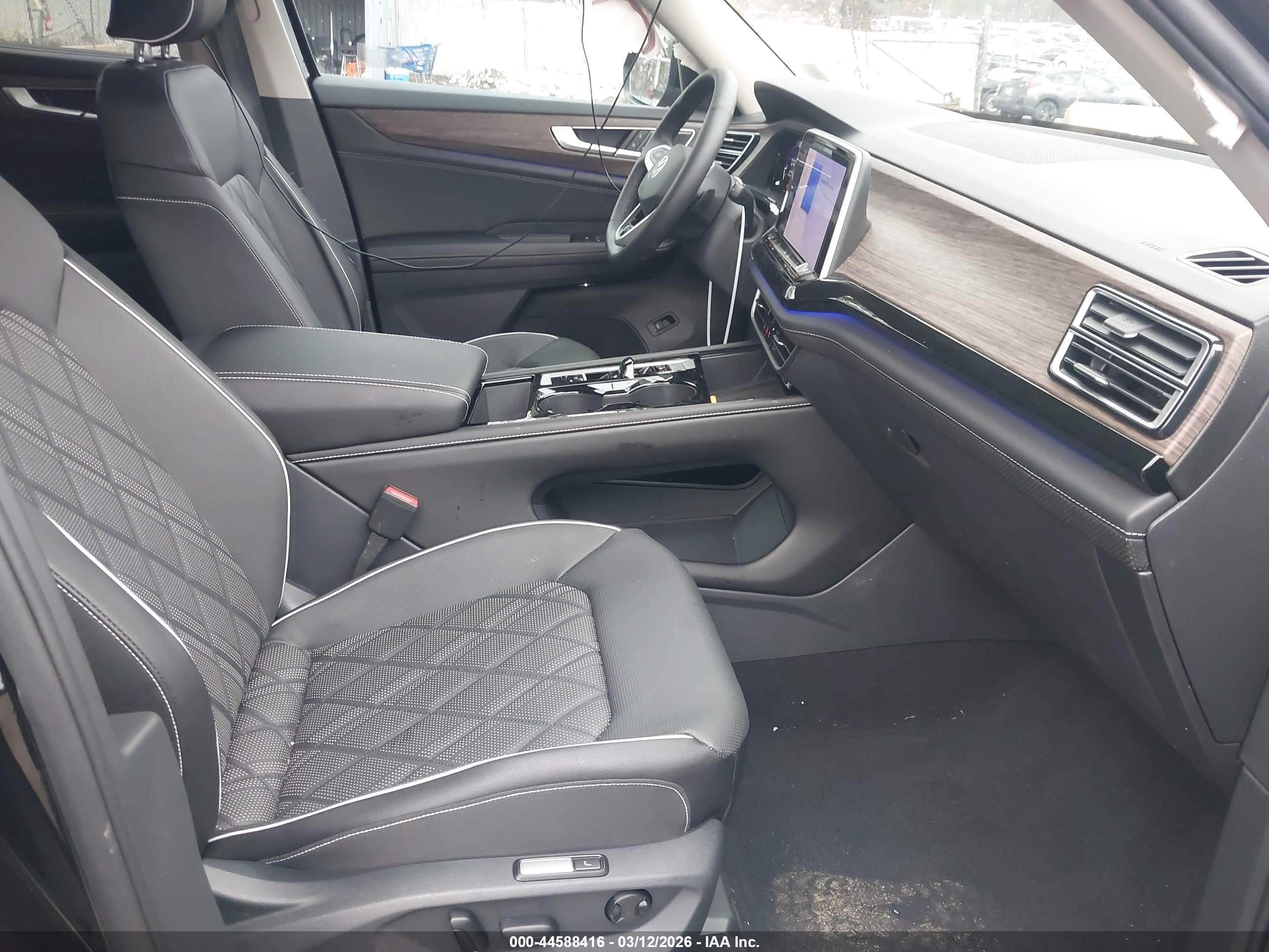 VOLKSWAGEN ATLAS image 5