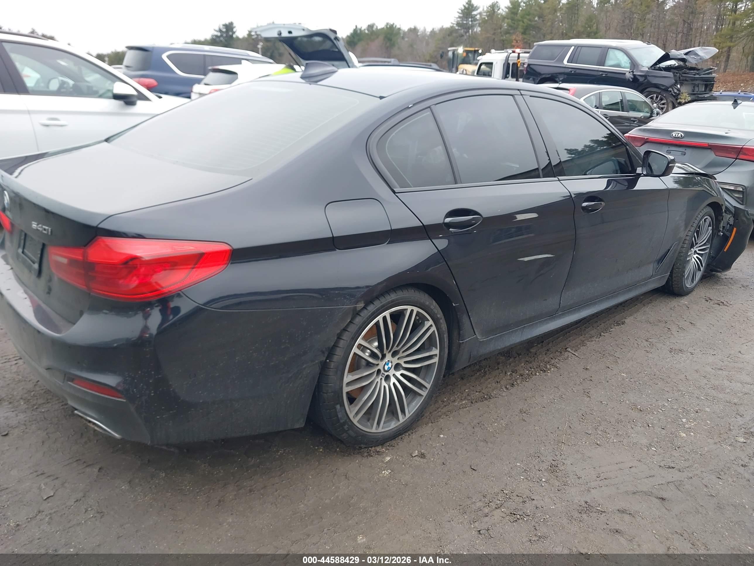 BMW 540I image 4