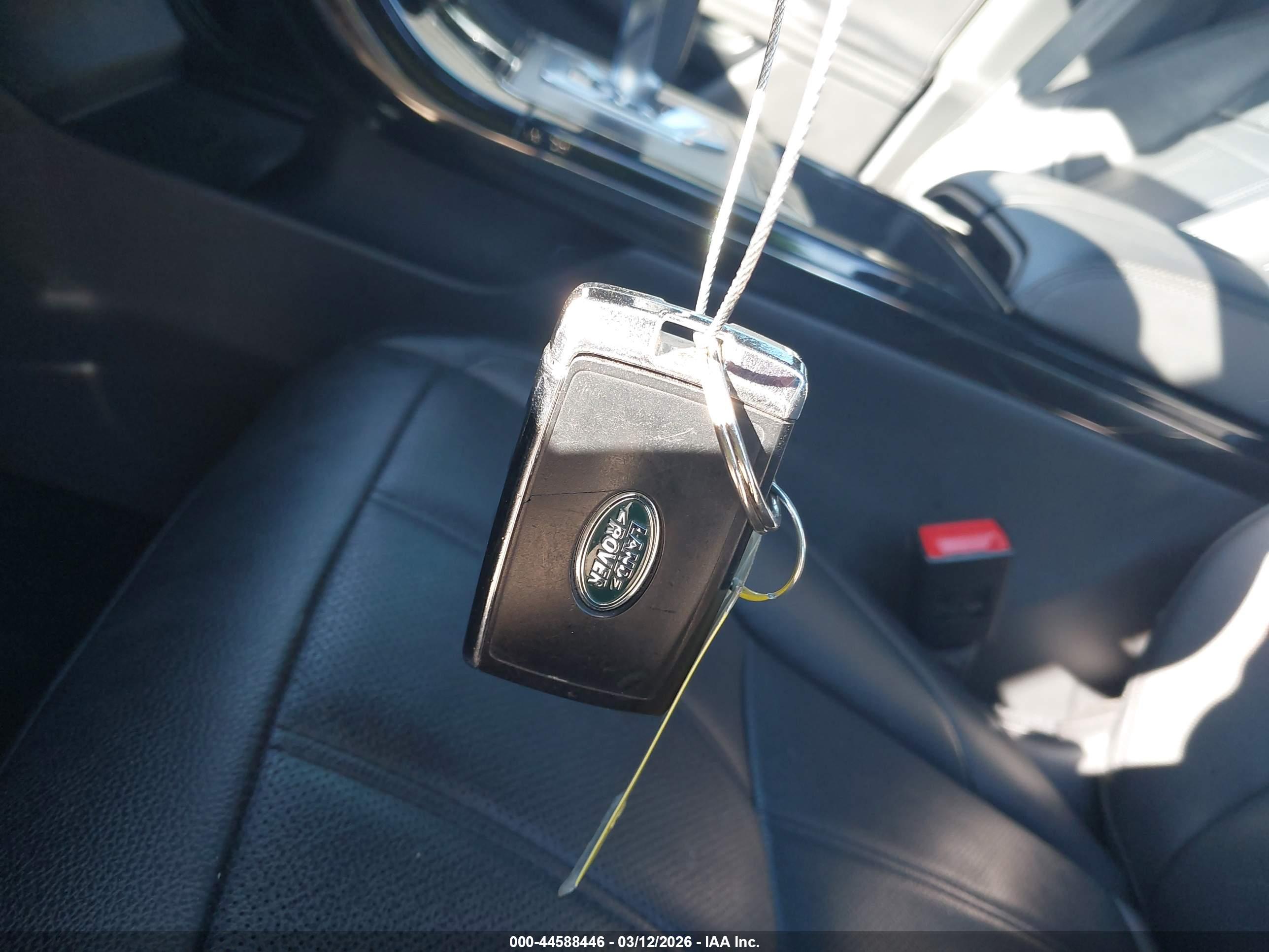 LAND ROVER image 11