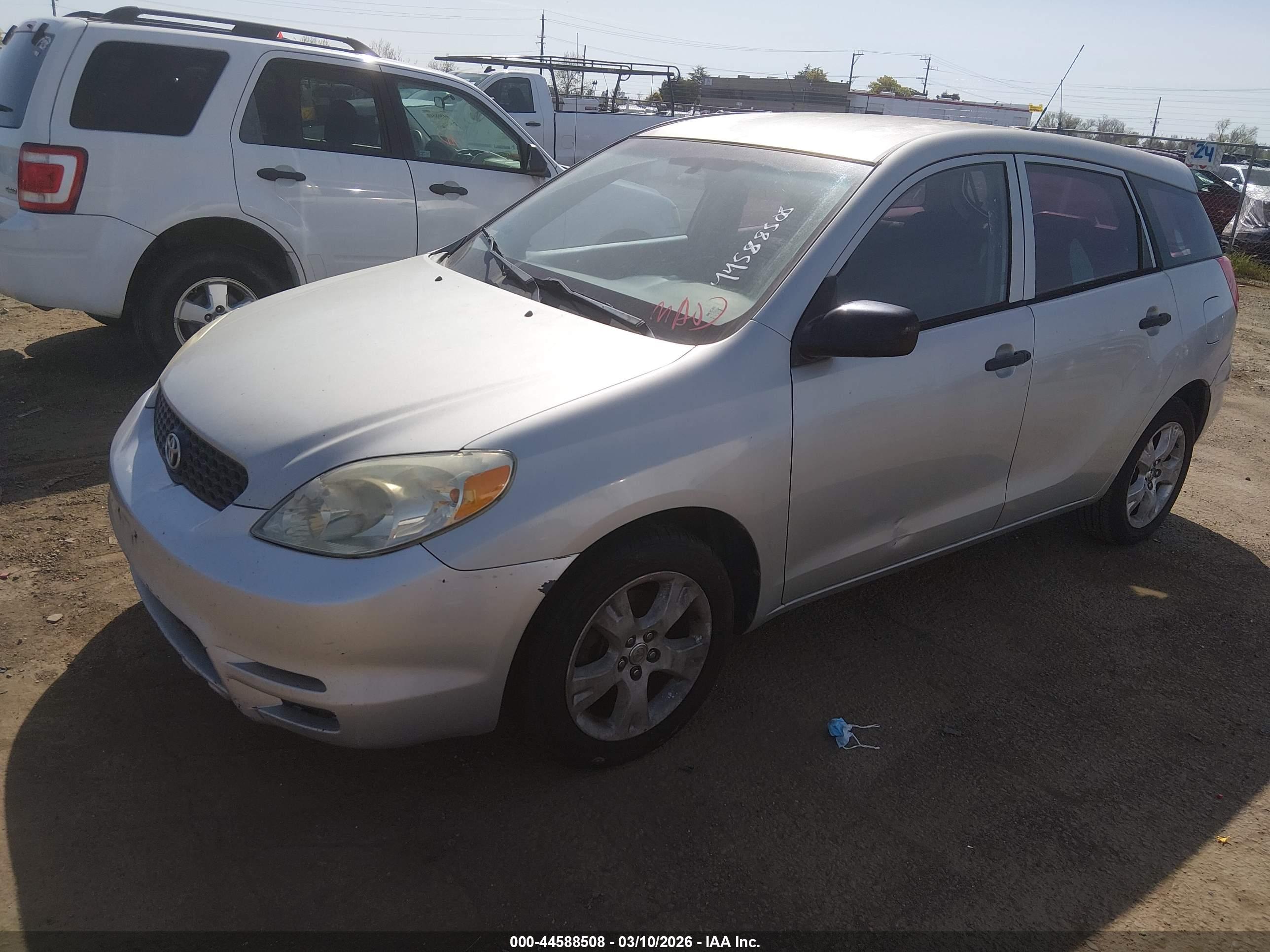 TOYOTA MATRIX image 2