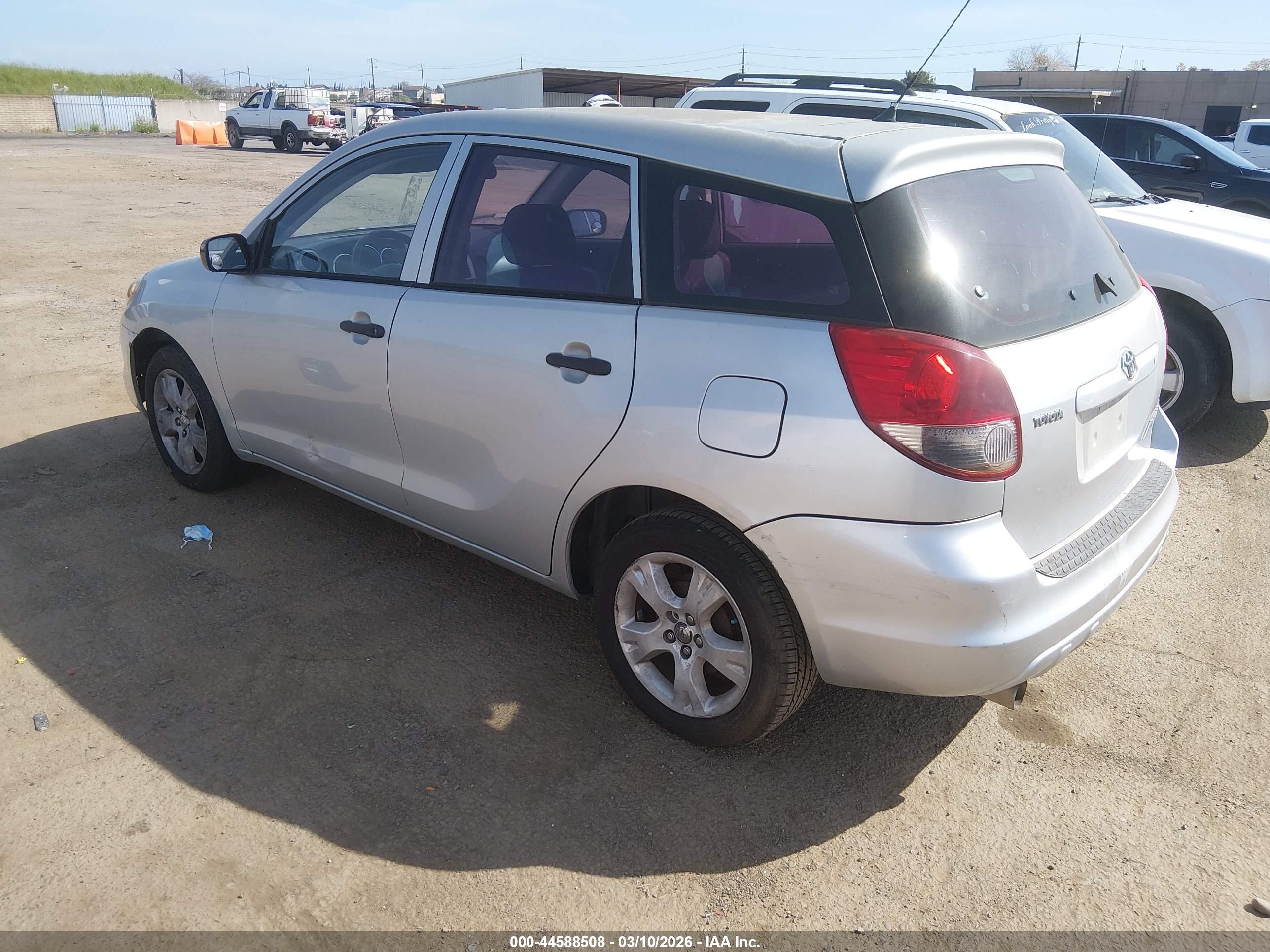 TOYOTA MATRIX image 3
