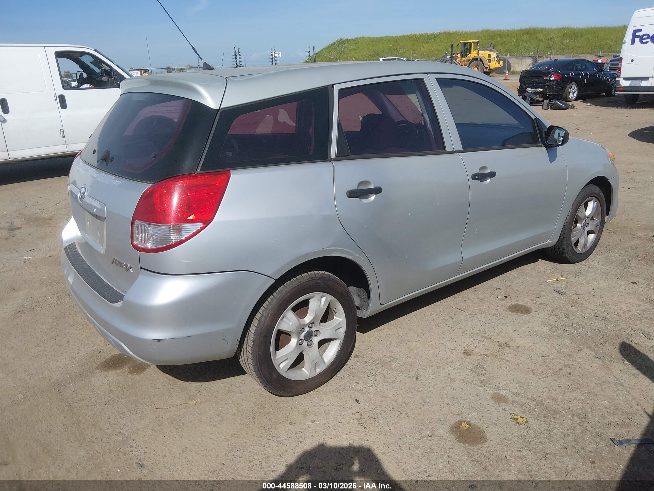 TOYOTA MATRIX image 4