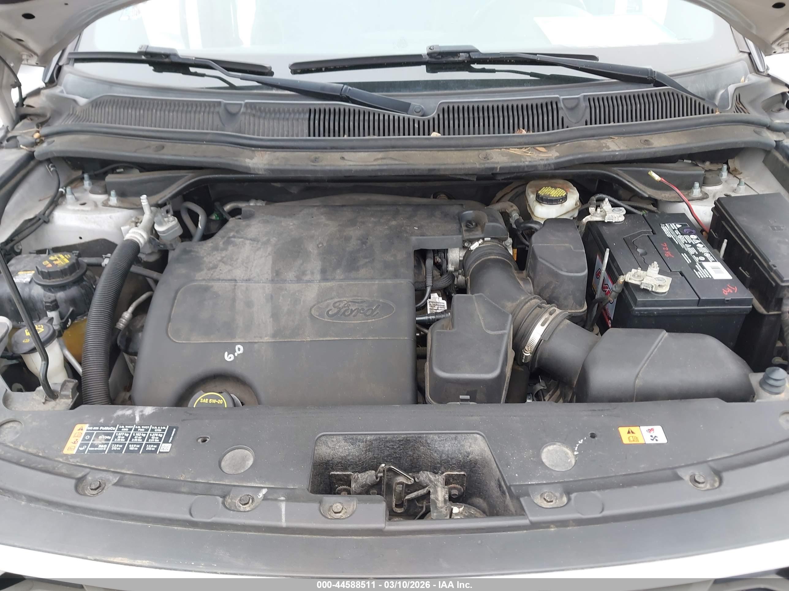 FORD EXPLORER image 10