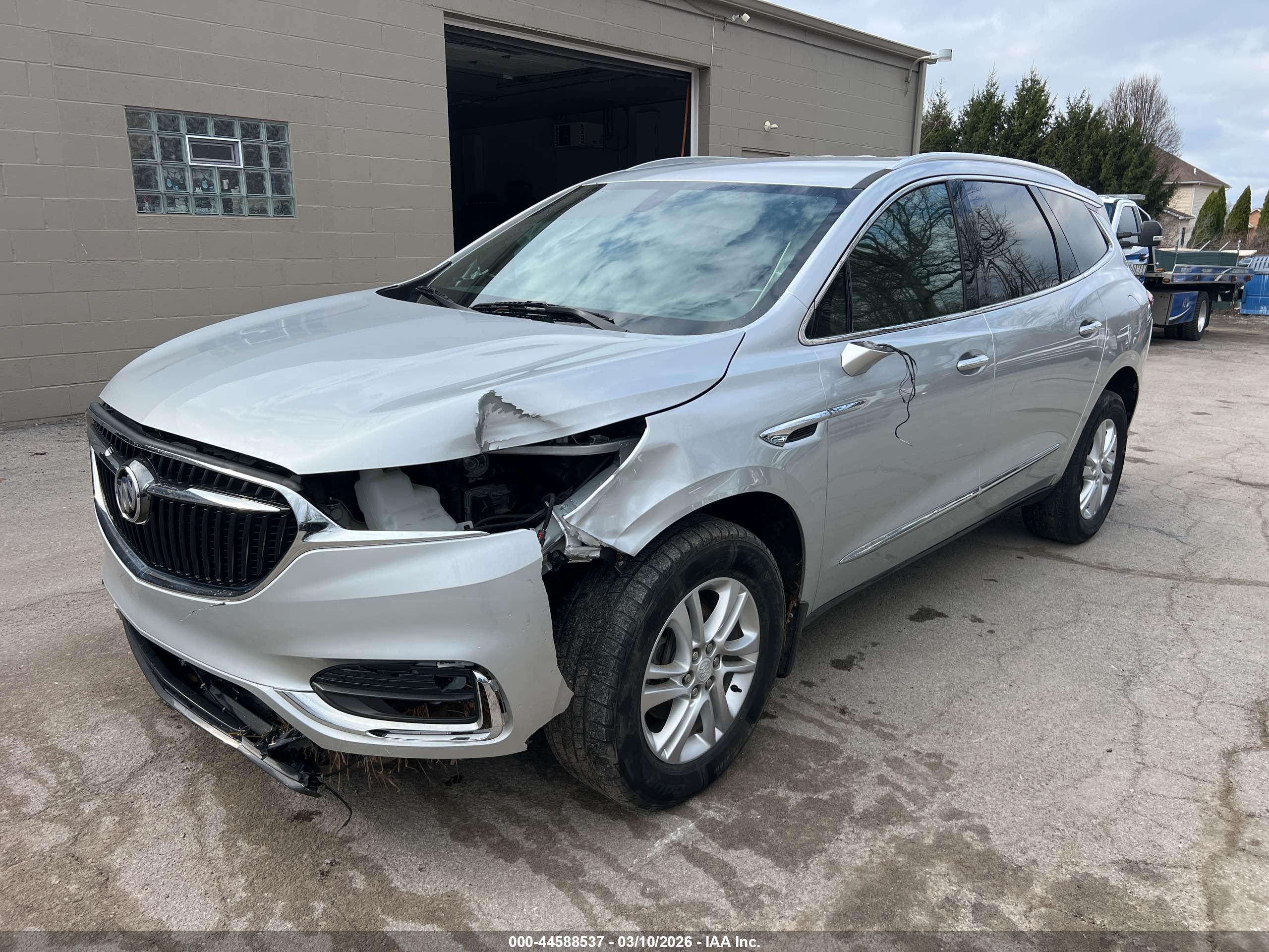 BUICK ENCLAVE image 2