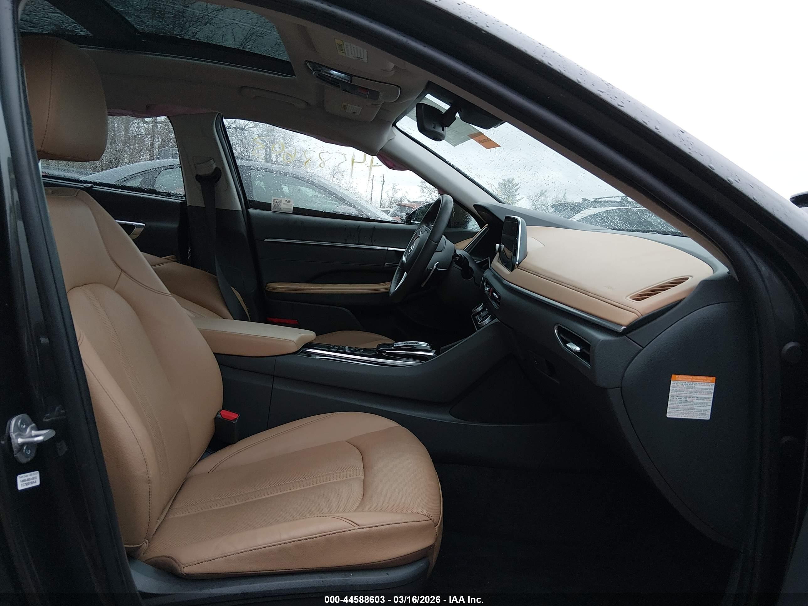 HYUNDAI SONATA image 5