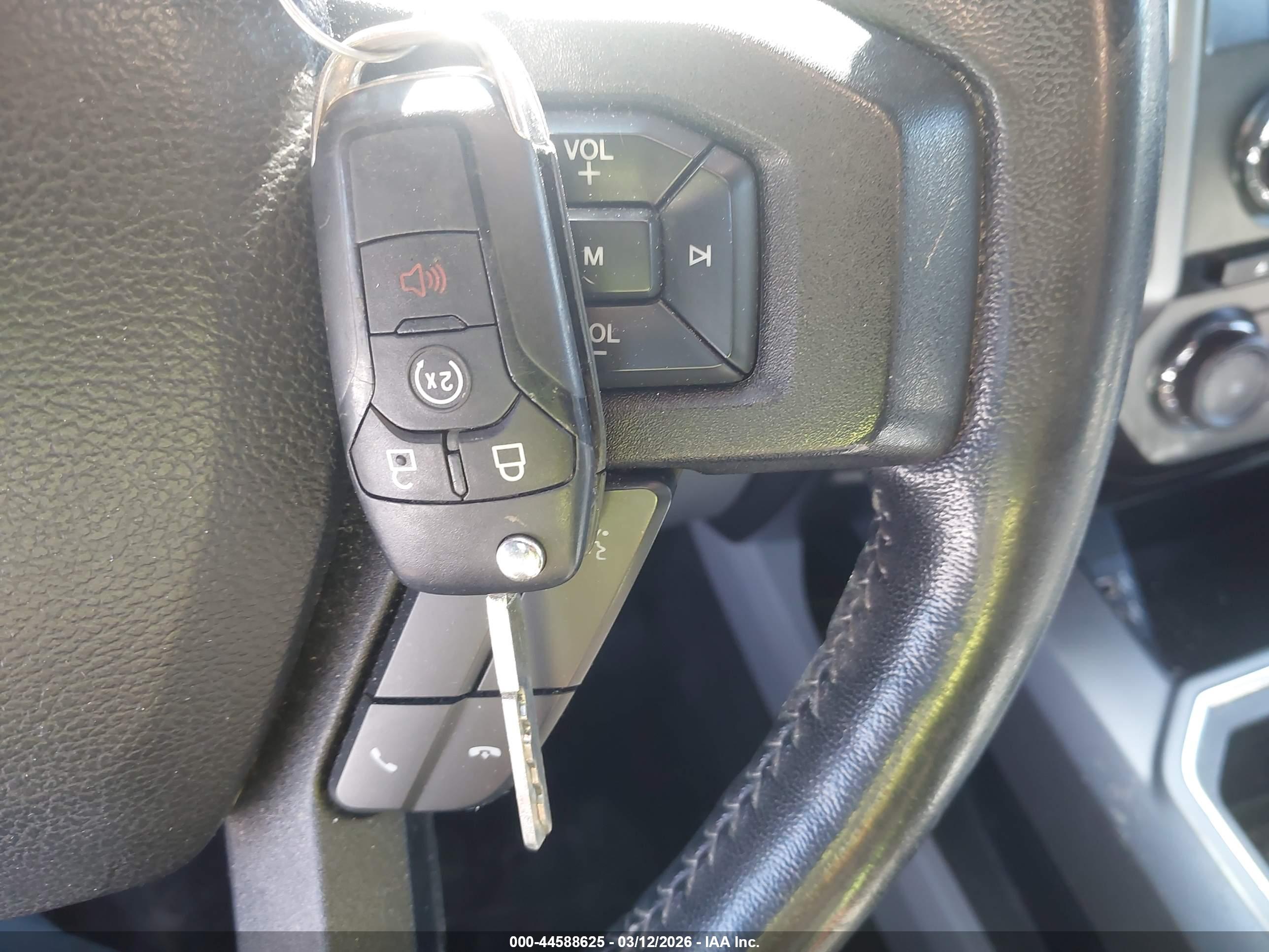 FORD F-150 image 11