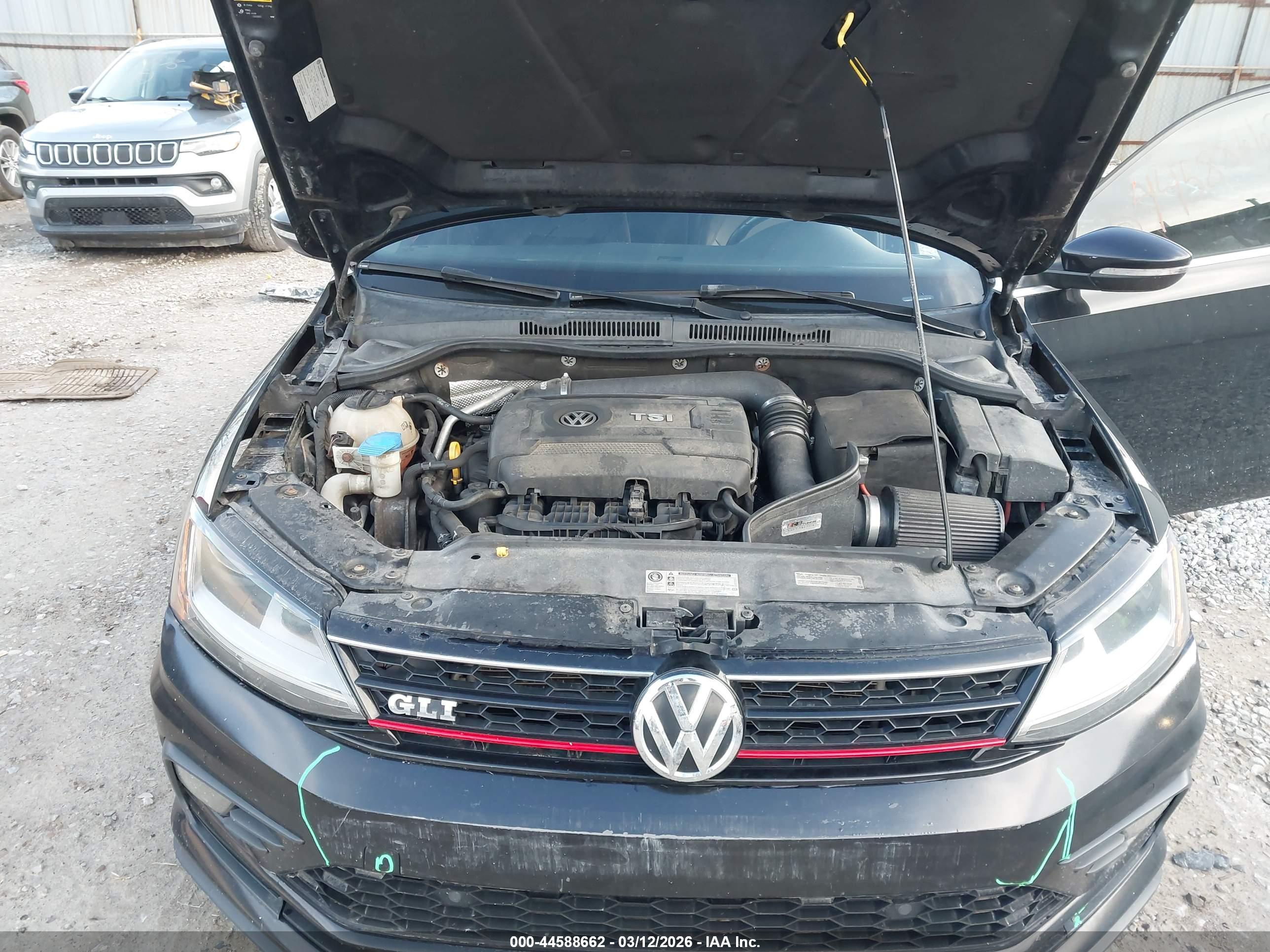 VOLKSWAGEN JETTA image 10