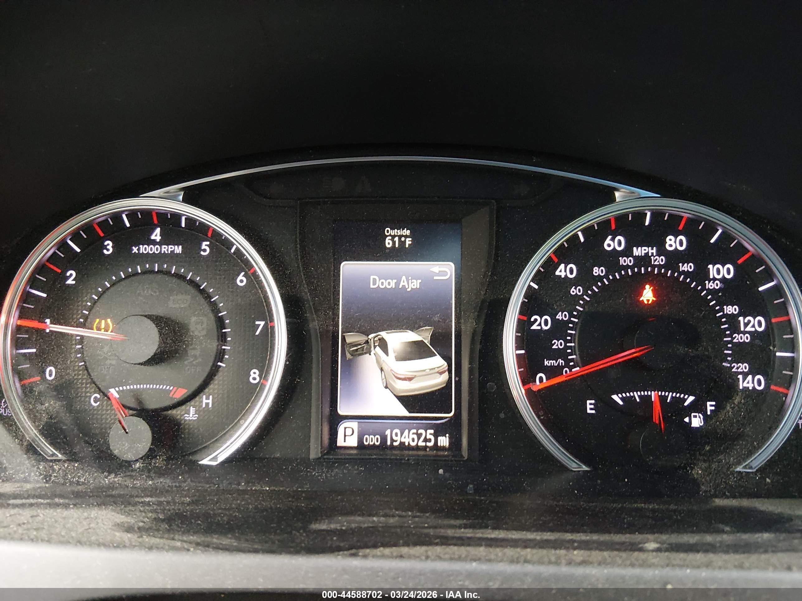 TOYOTA CAMRY image 7