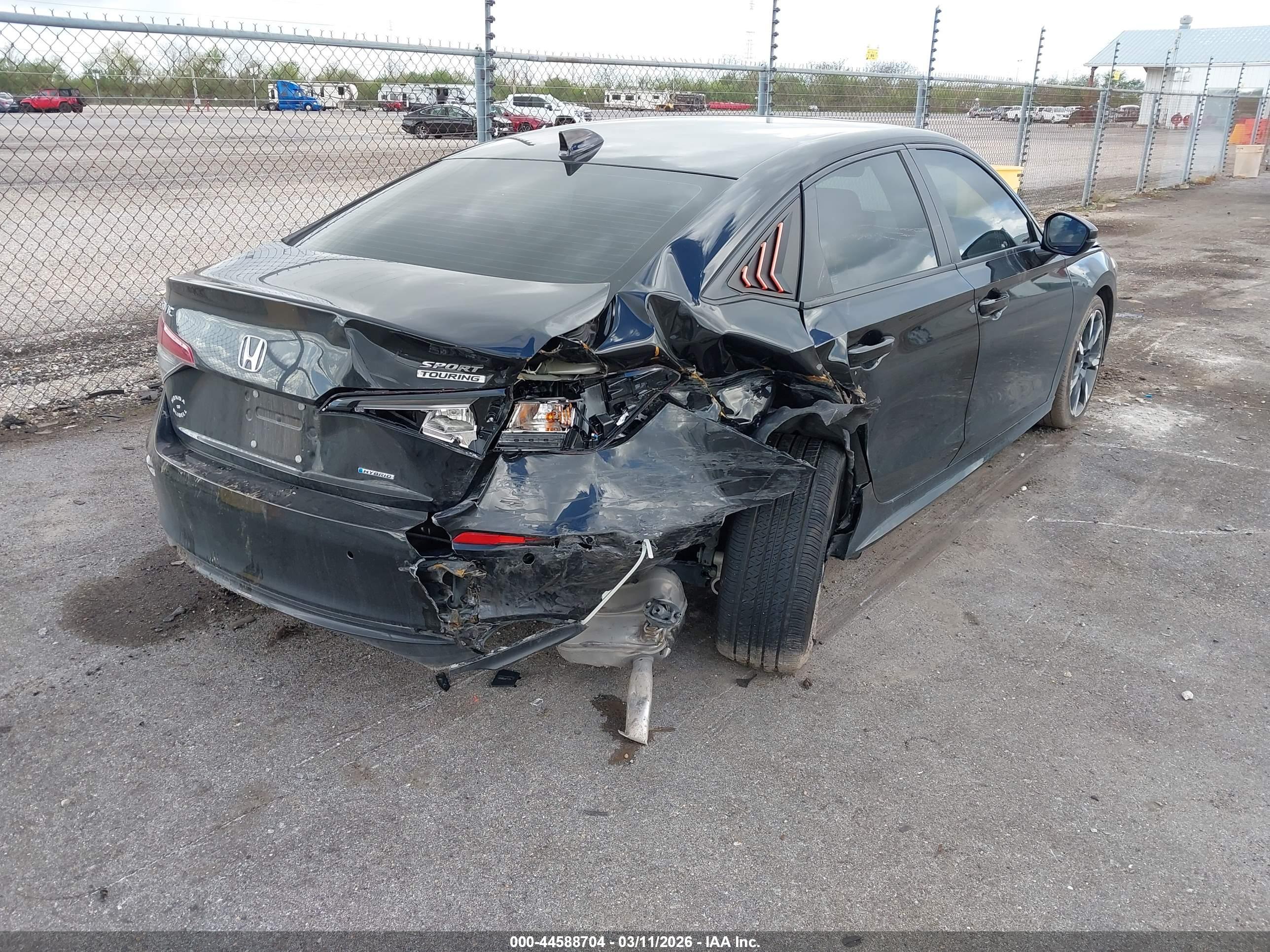 HONDA CIVIC image 4