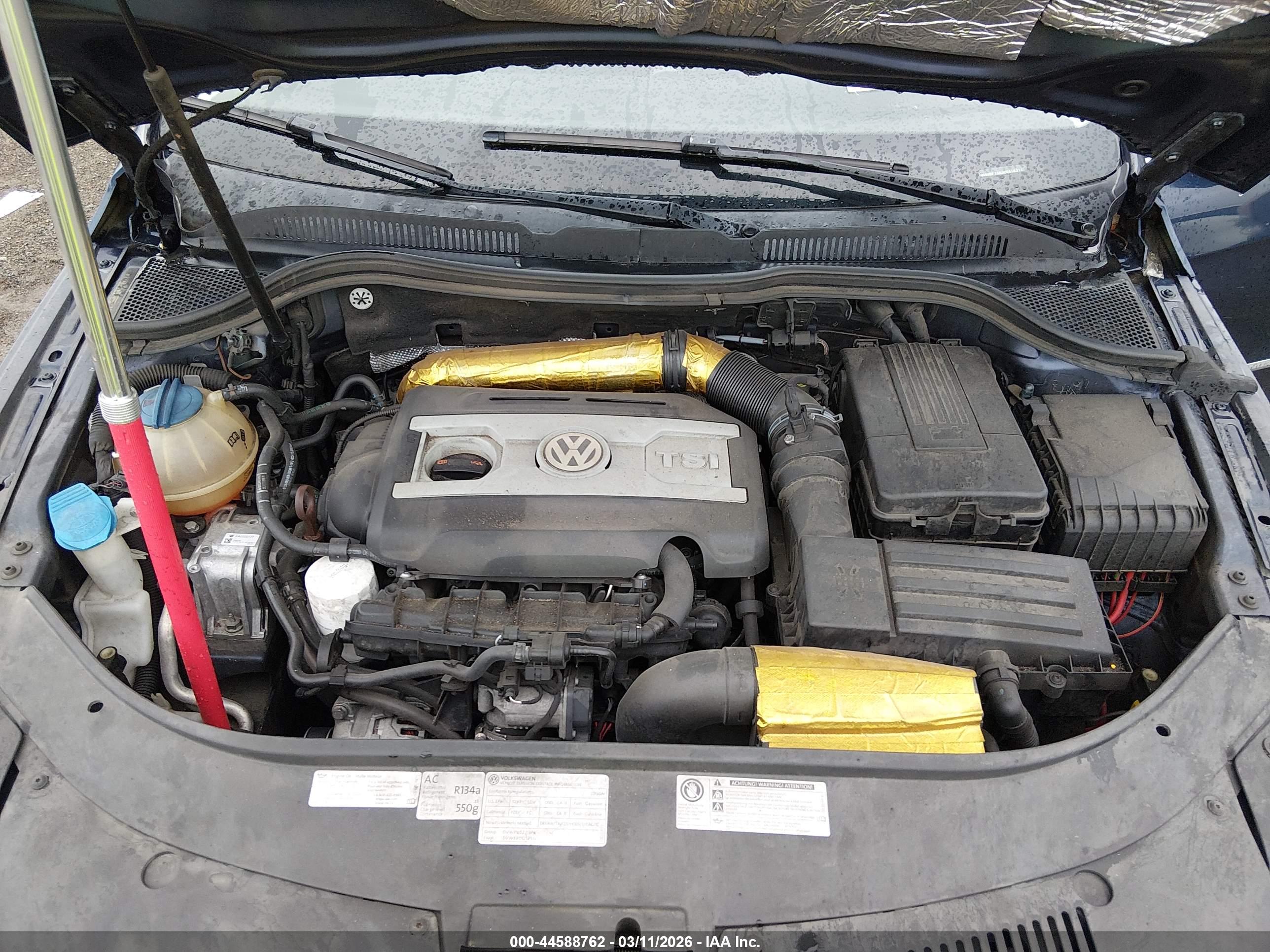 VOLKSWAGEN CC image 10
