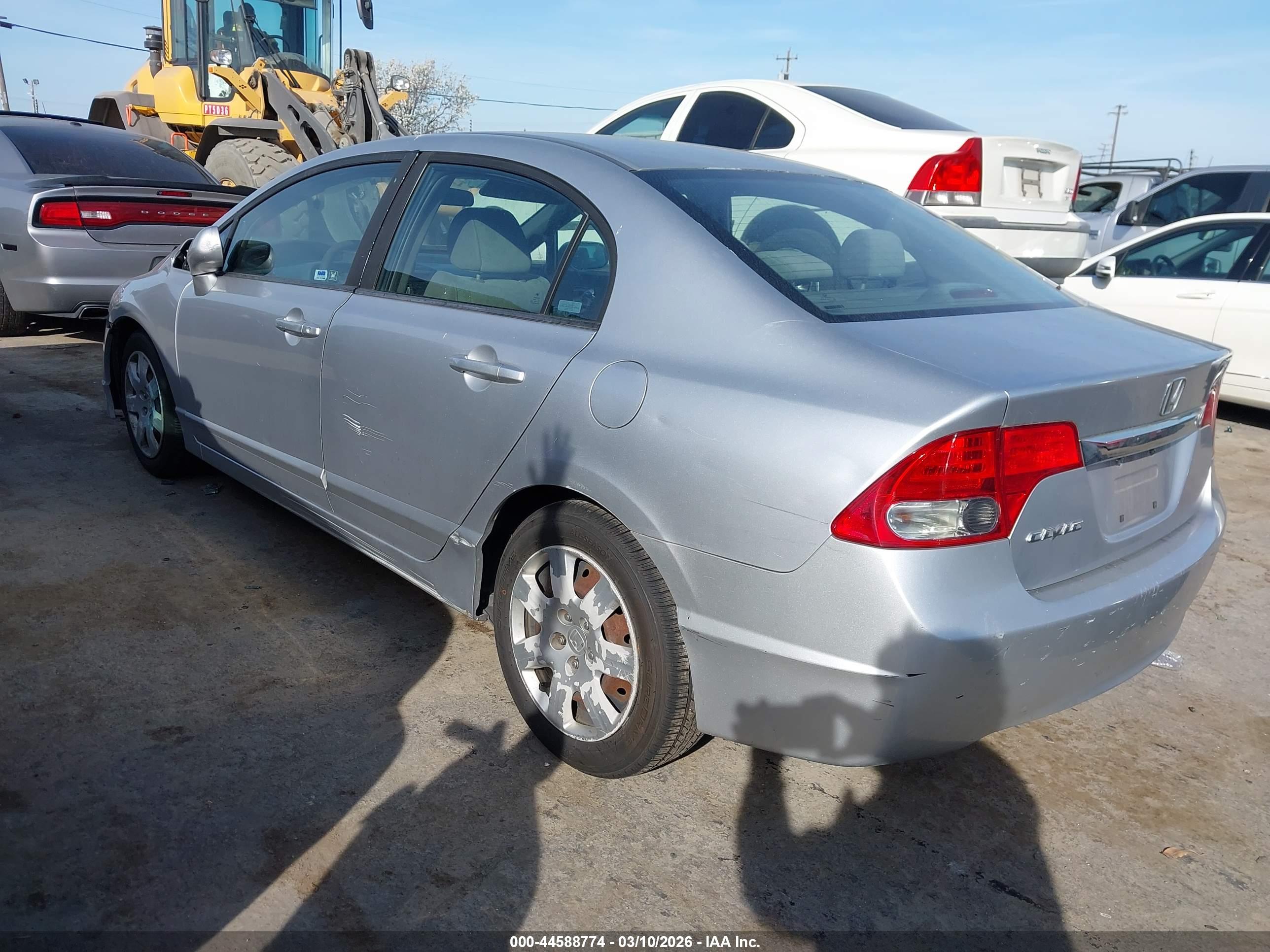 HONDA CIVIC image 3