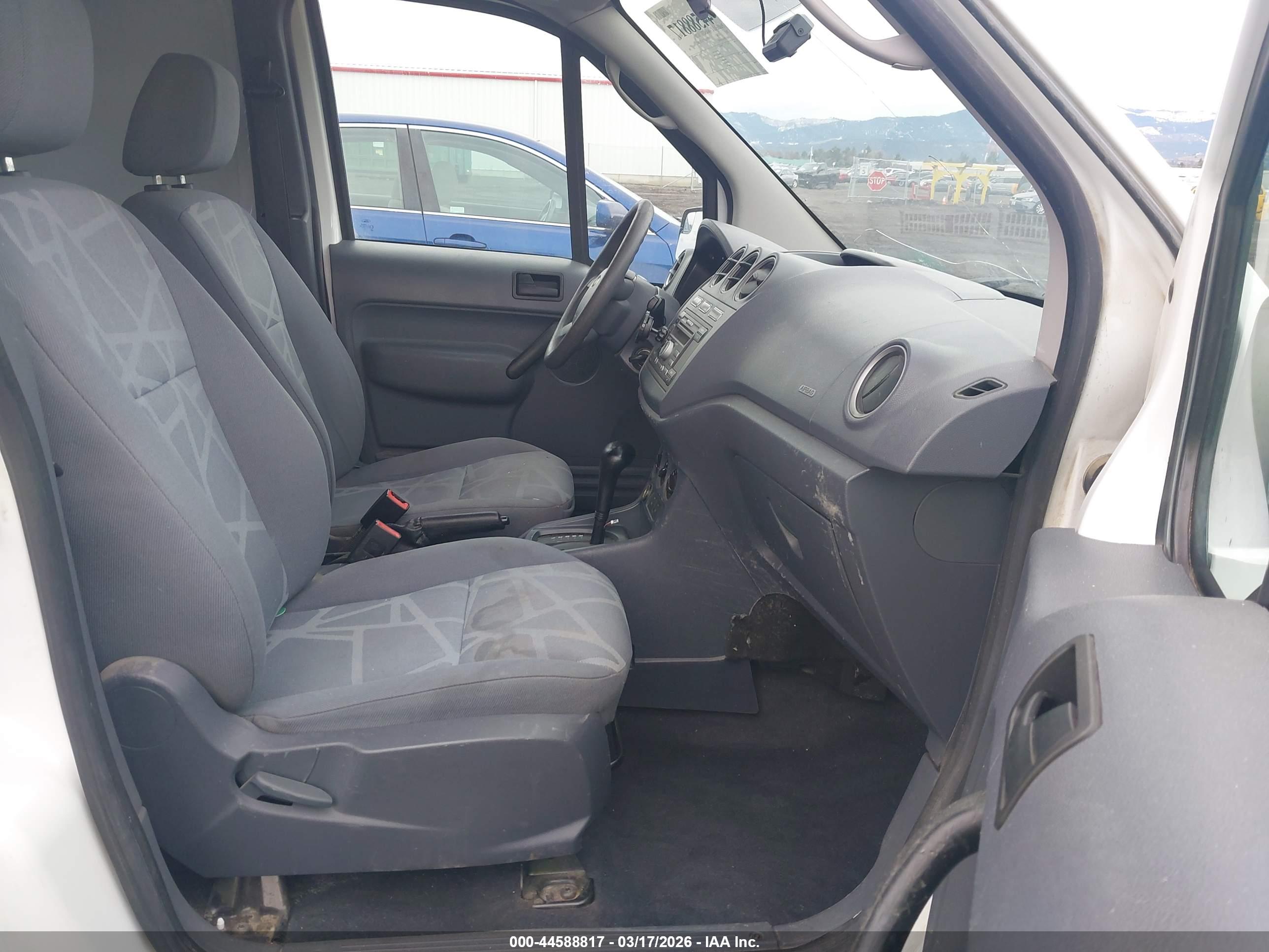 FORD TRANSIT image 5