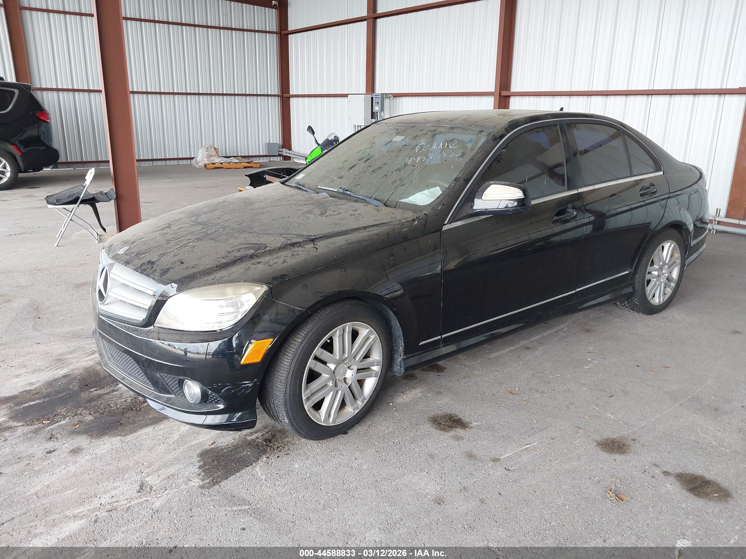 MERCEDES-BENZ C image 2