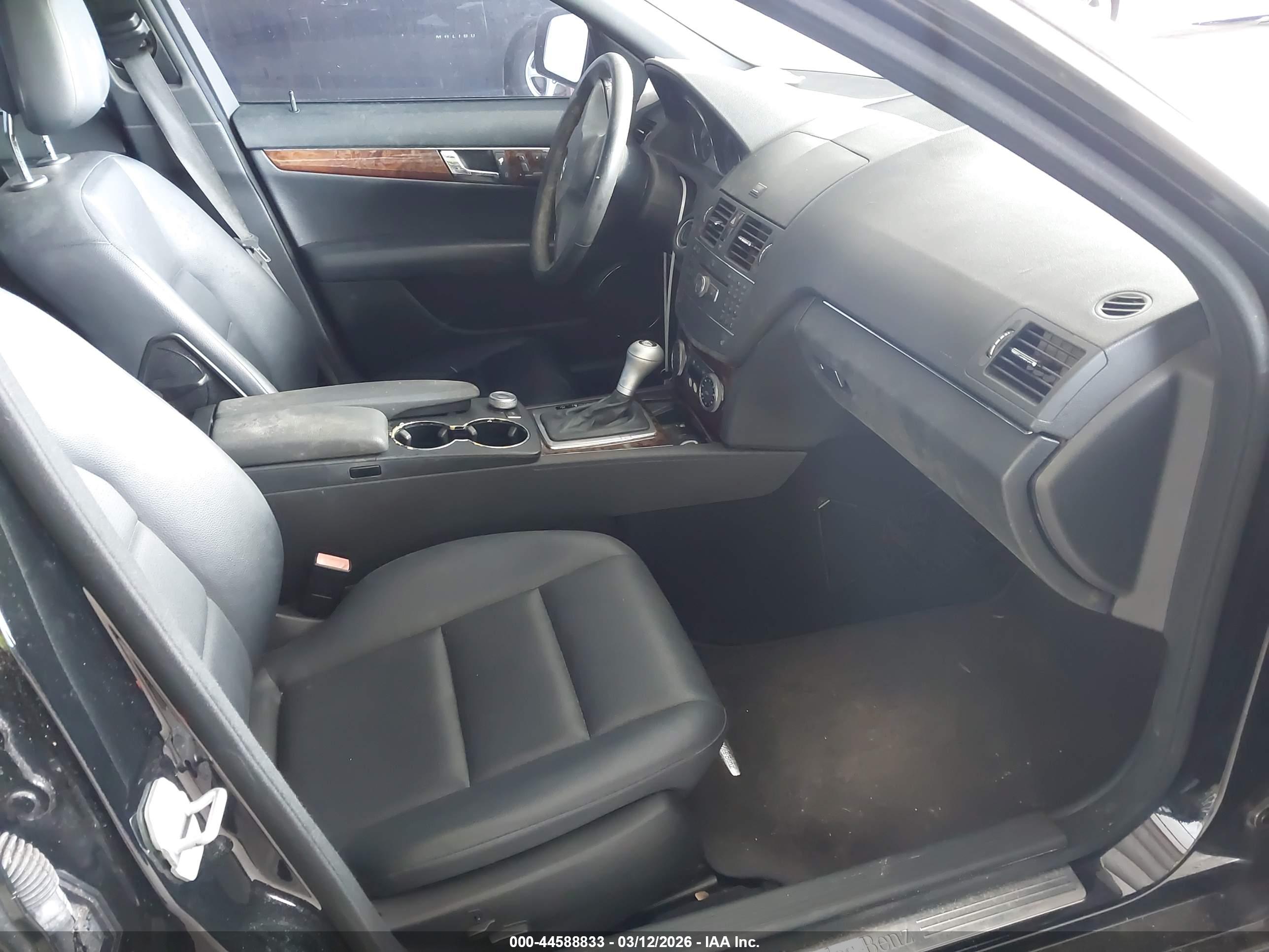 MERCEDES-BENZ C image 5