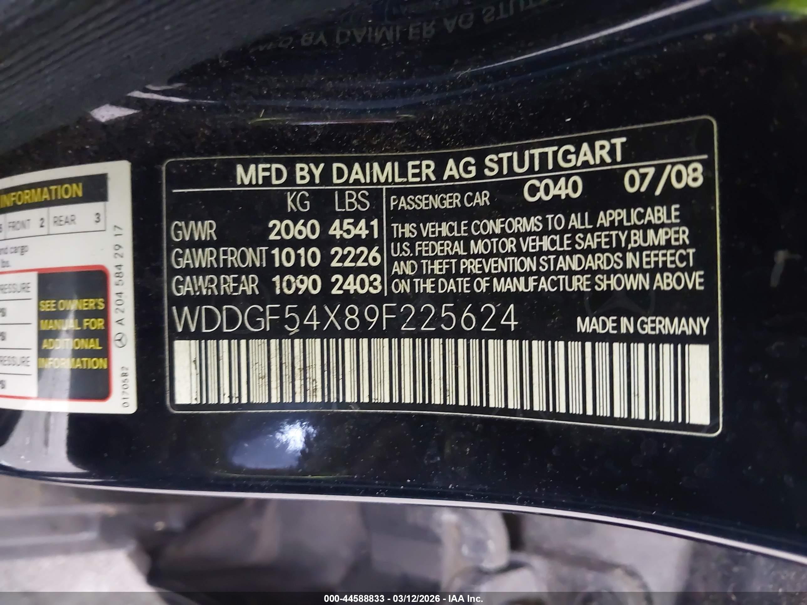 MERCEDES-BENZ C image 9