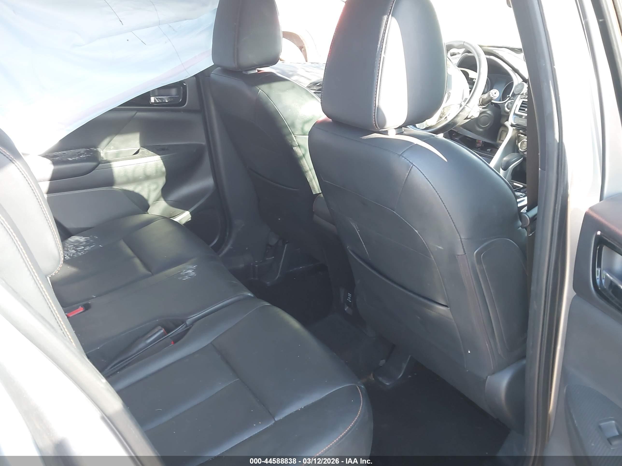 MITSUBISHI ECLIPSE image 8