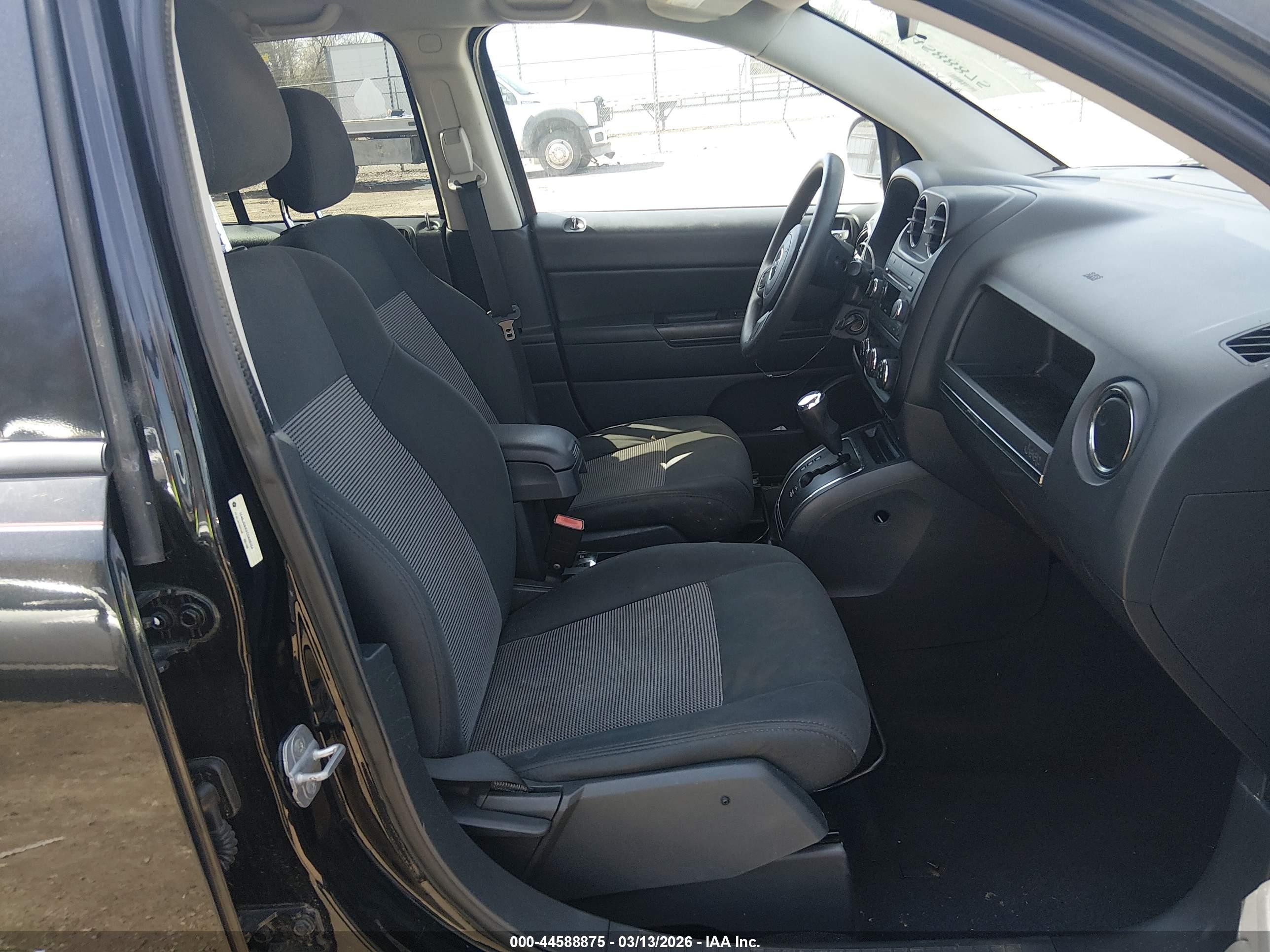 JEEP COMPASS image 5