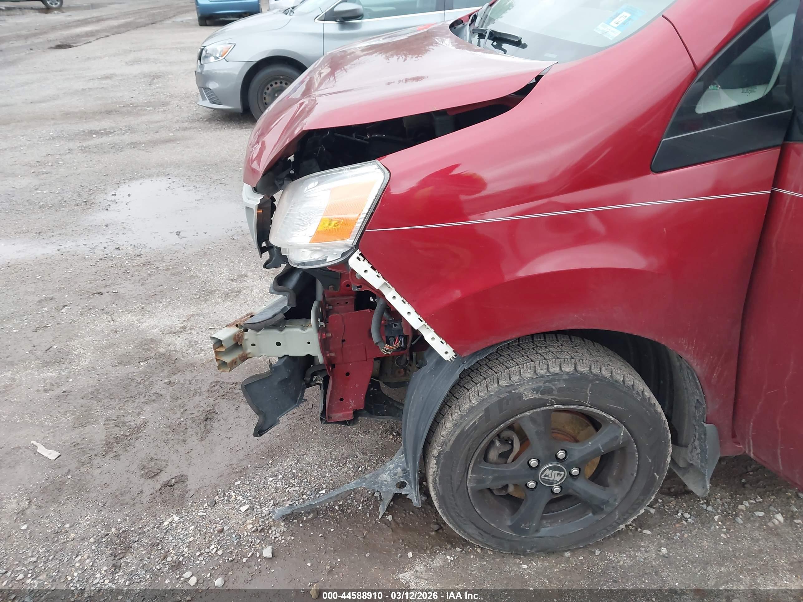 NISSAN NV200 image 6