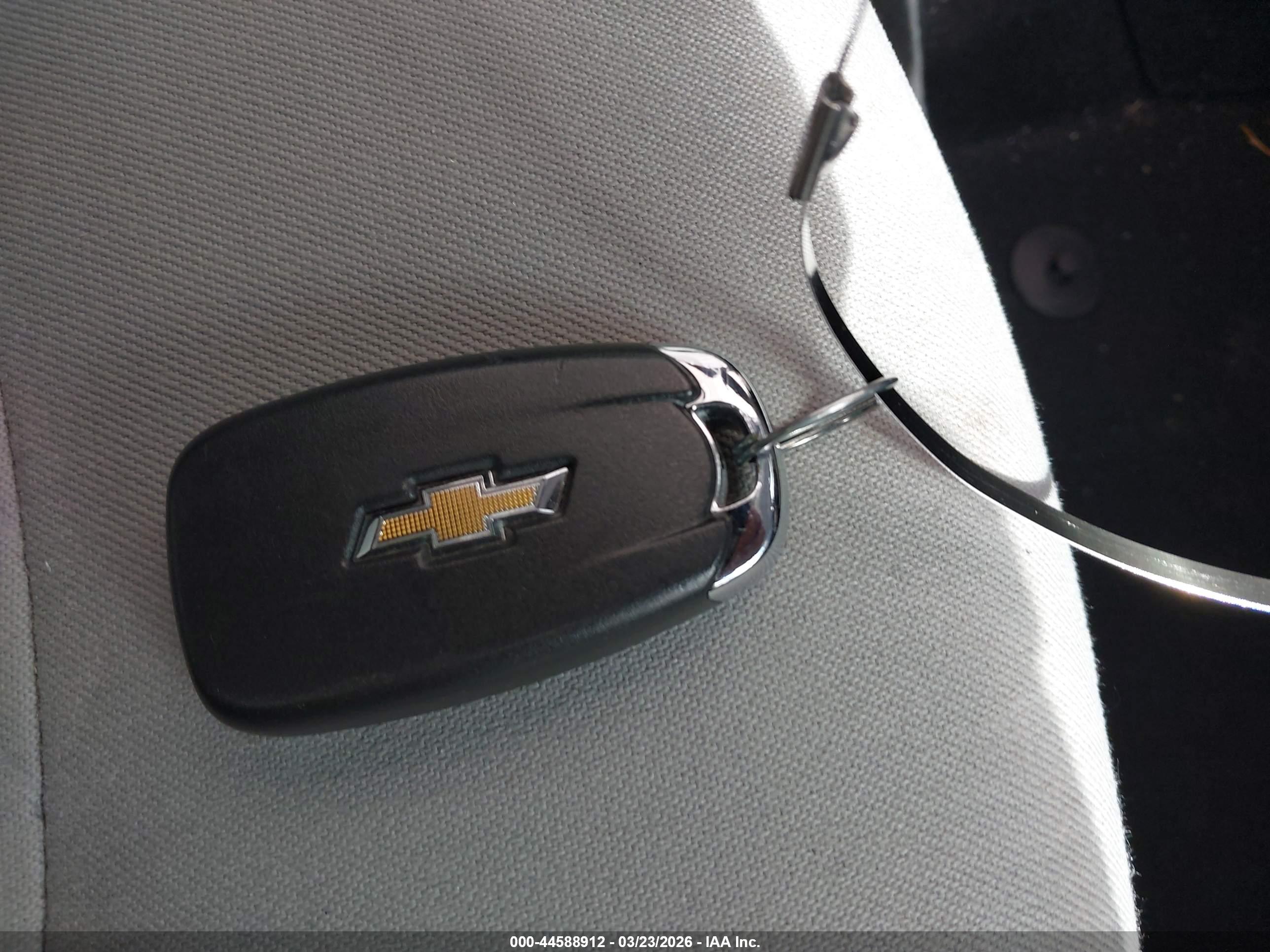 CHEVROLET EQUINOX image 11