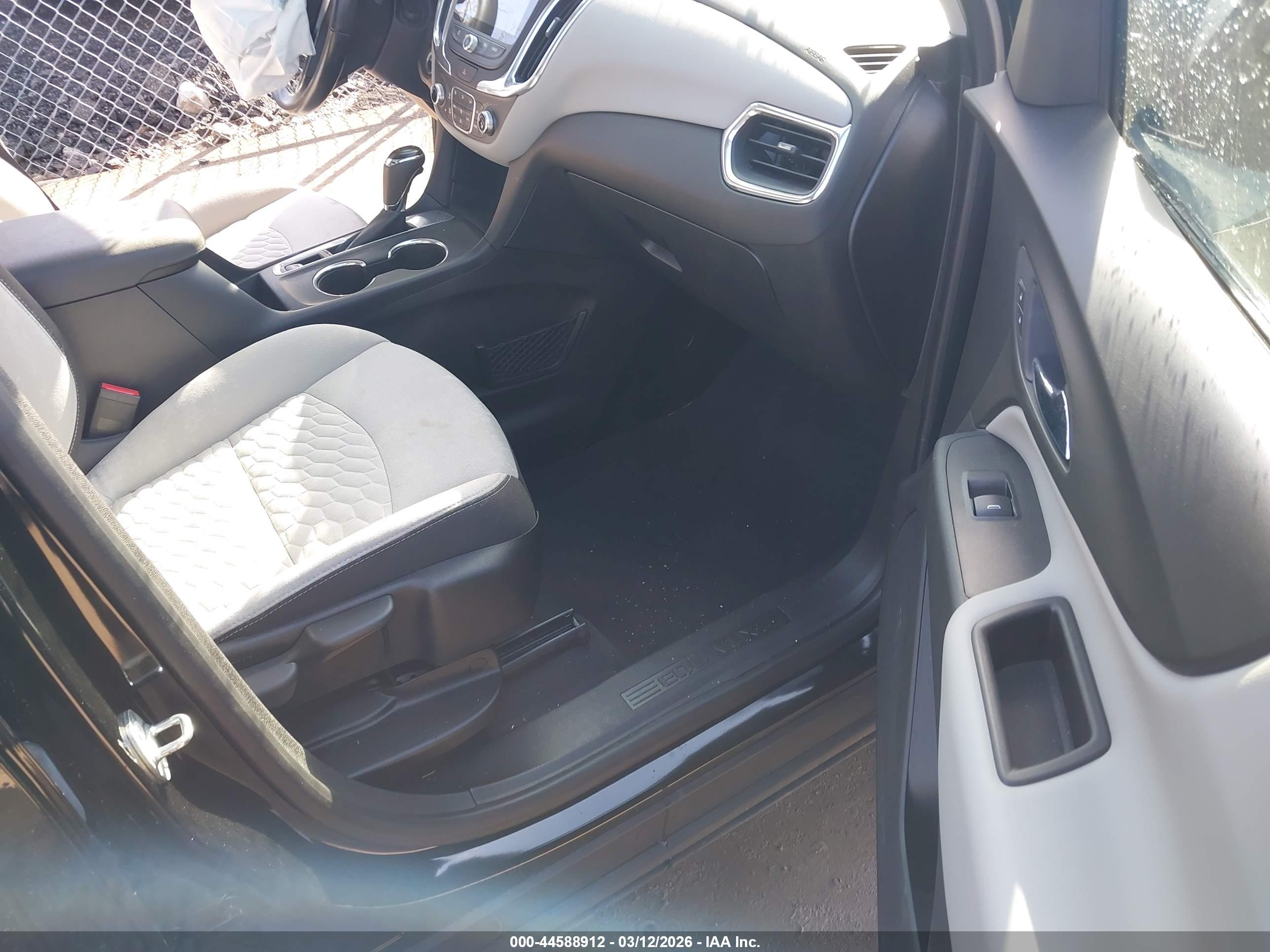 CHEVROLET EQUINOX image 5