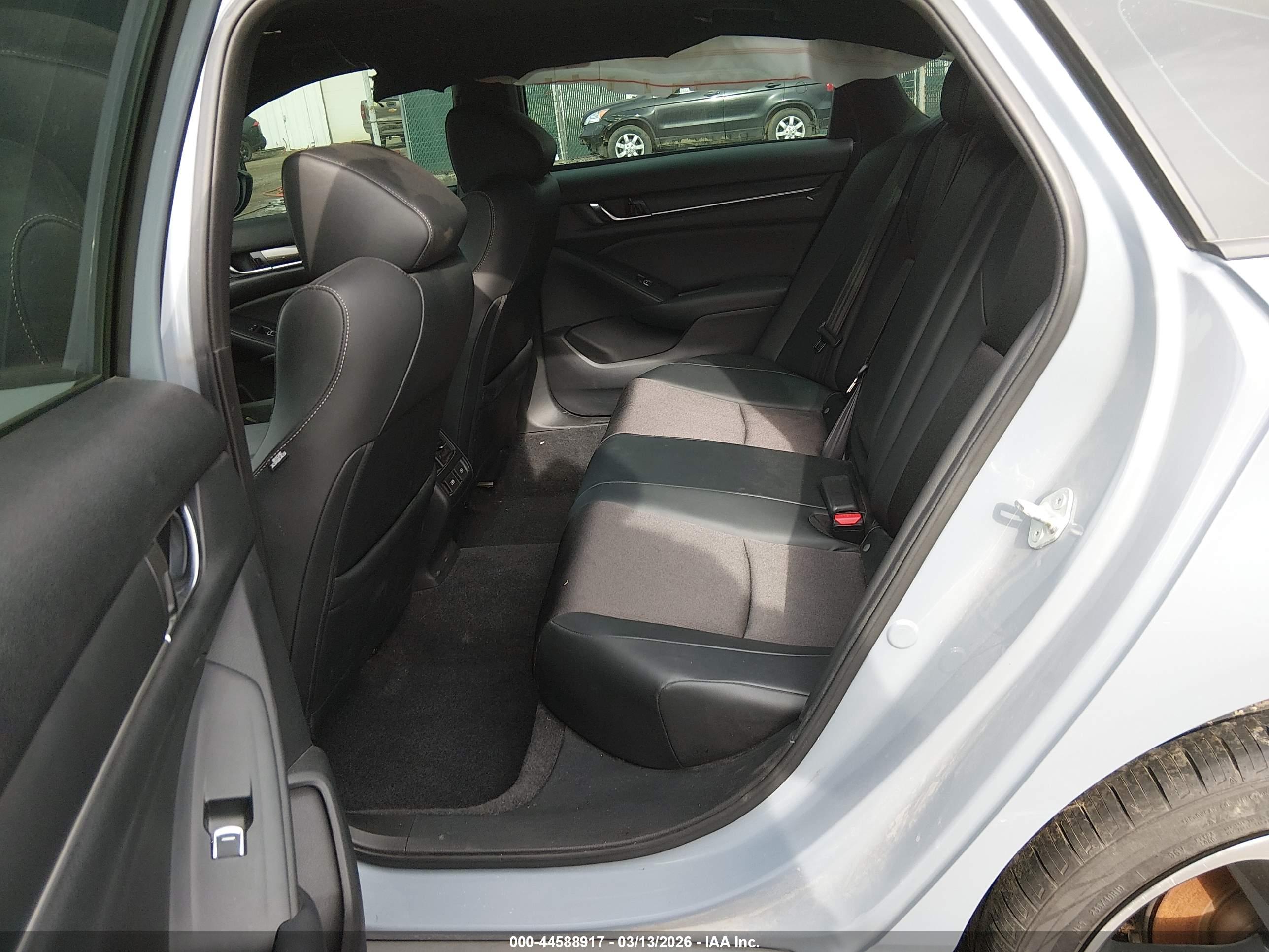 HONDA ACCORD image 8