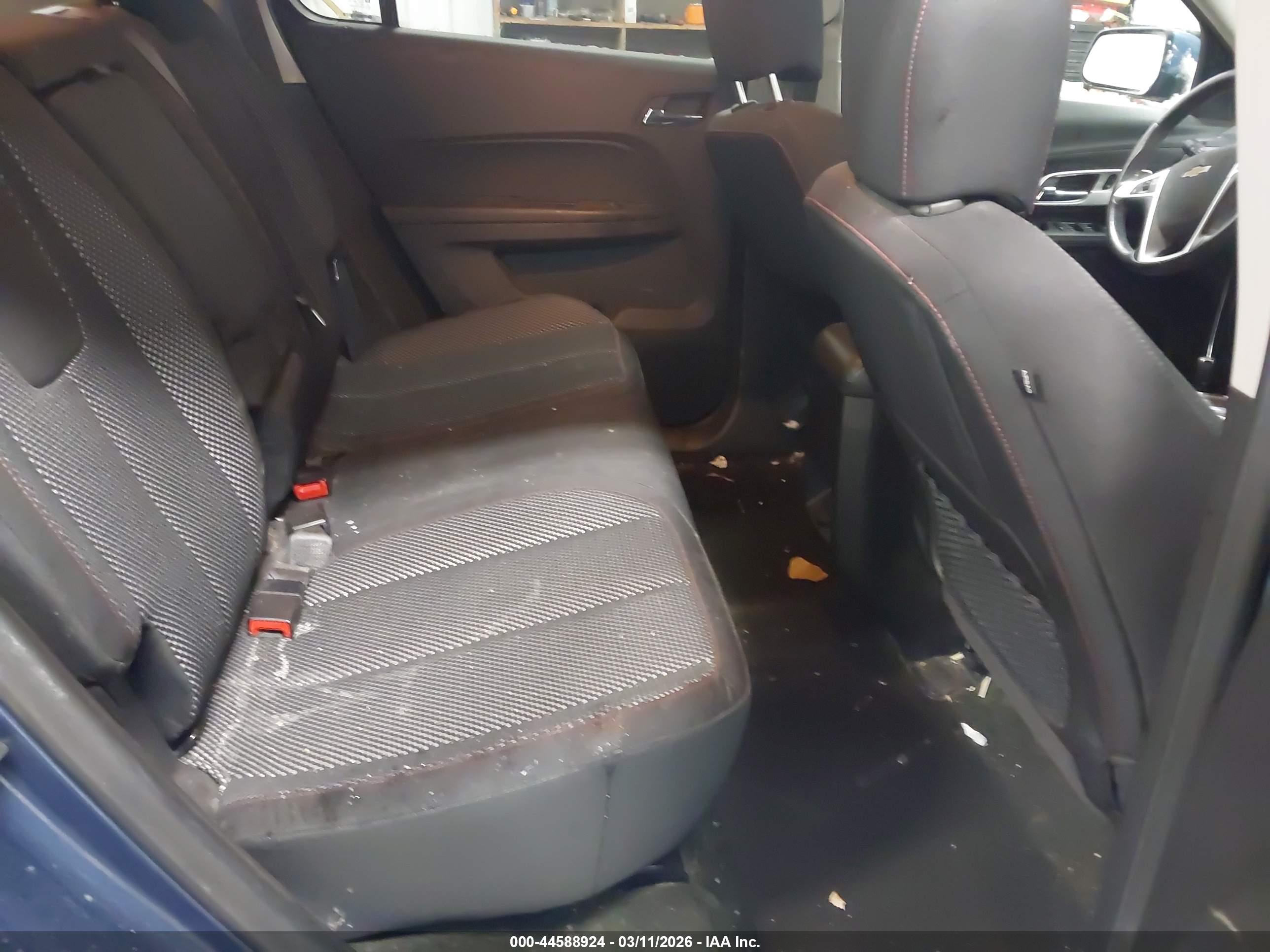CHEVROLET EQUINOX image 8