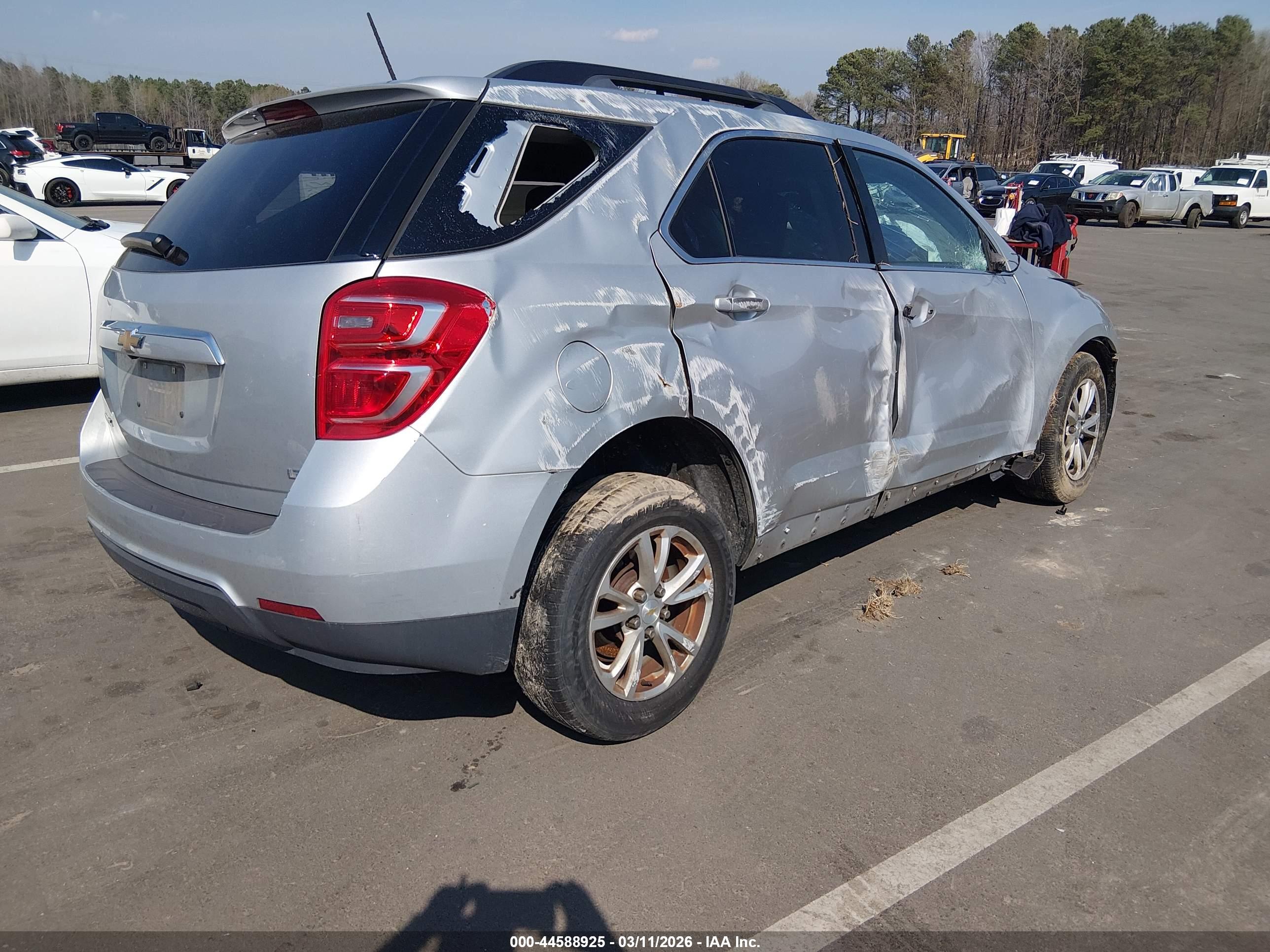 CHEVROLET EQUINOX image 4