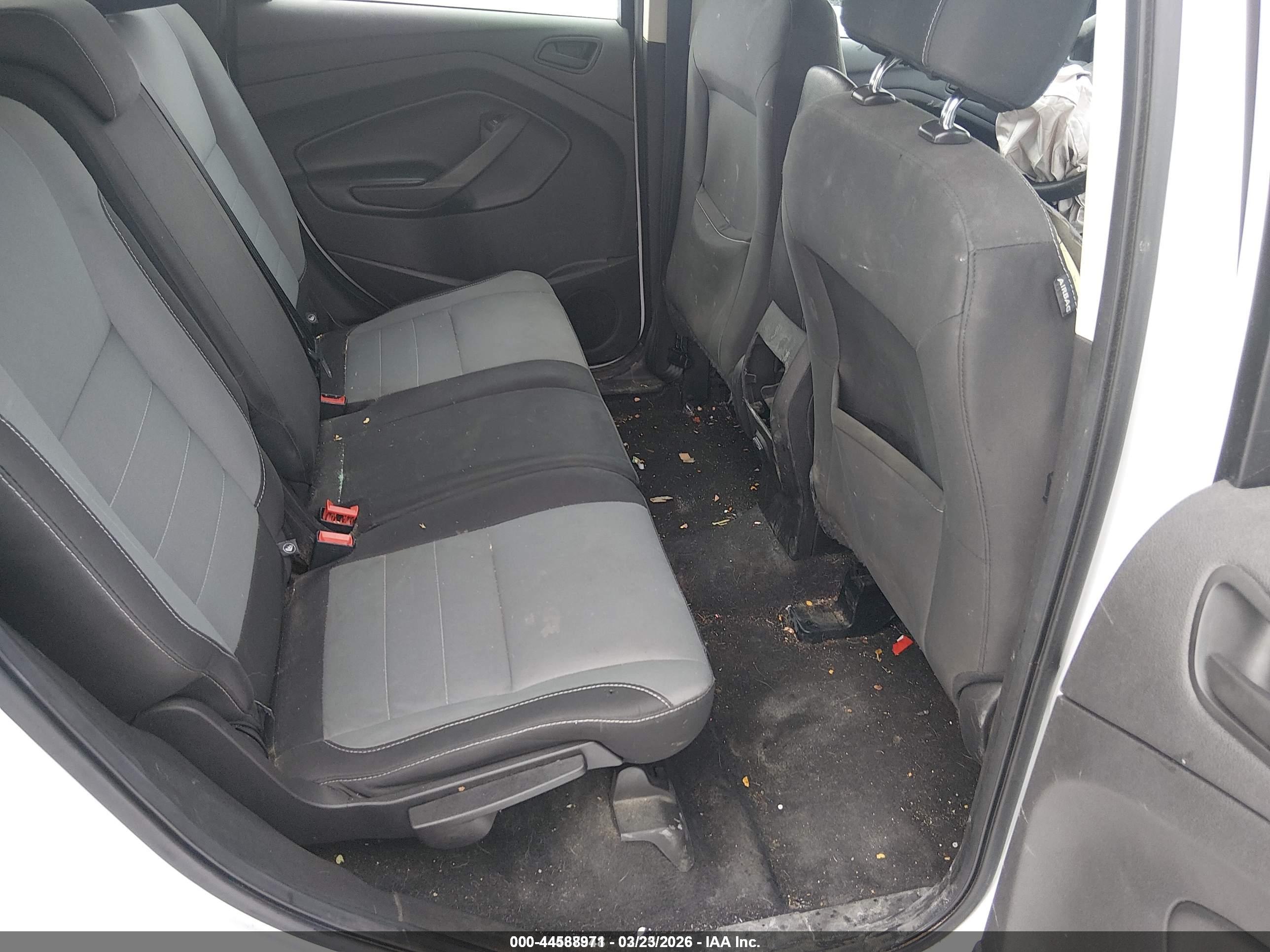 FORD ESCAPE image 8